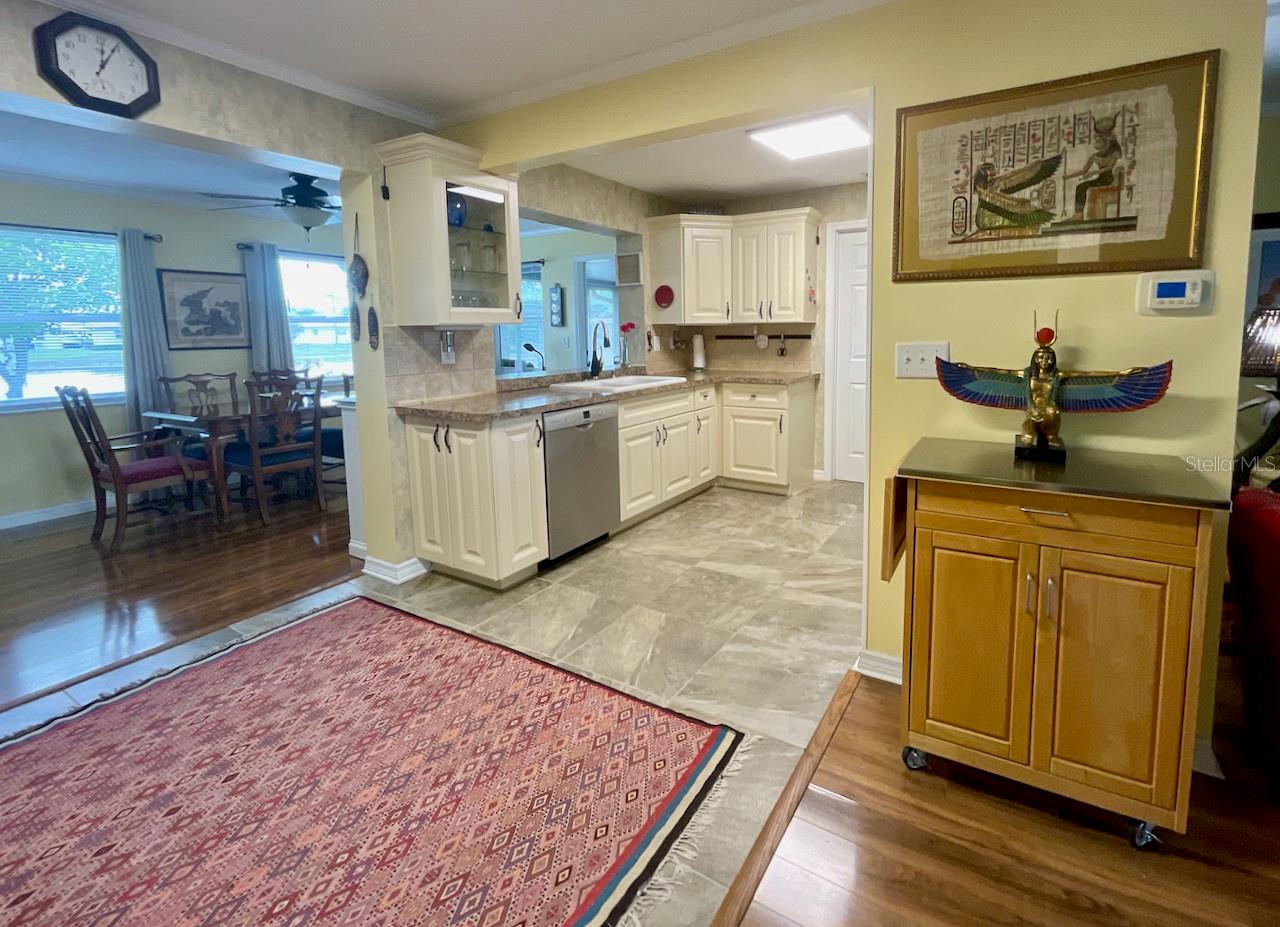 3890 MAINLANDS BLVD N, PINELLAS PARK, FL, 33782
