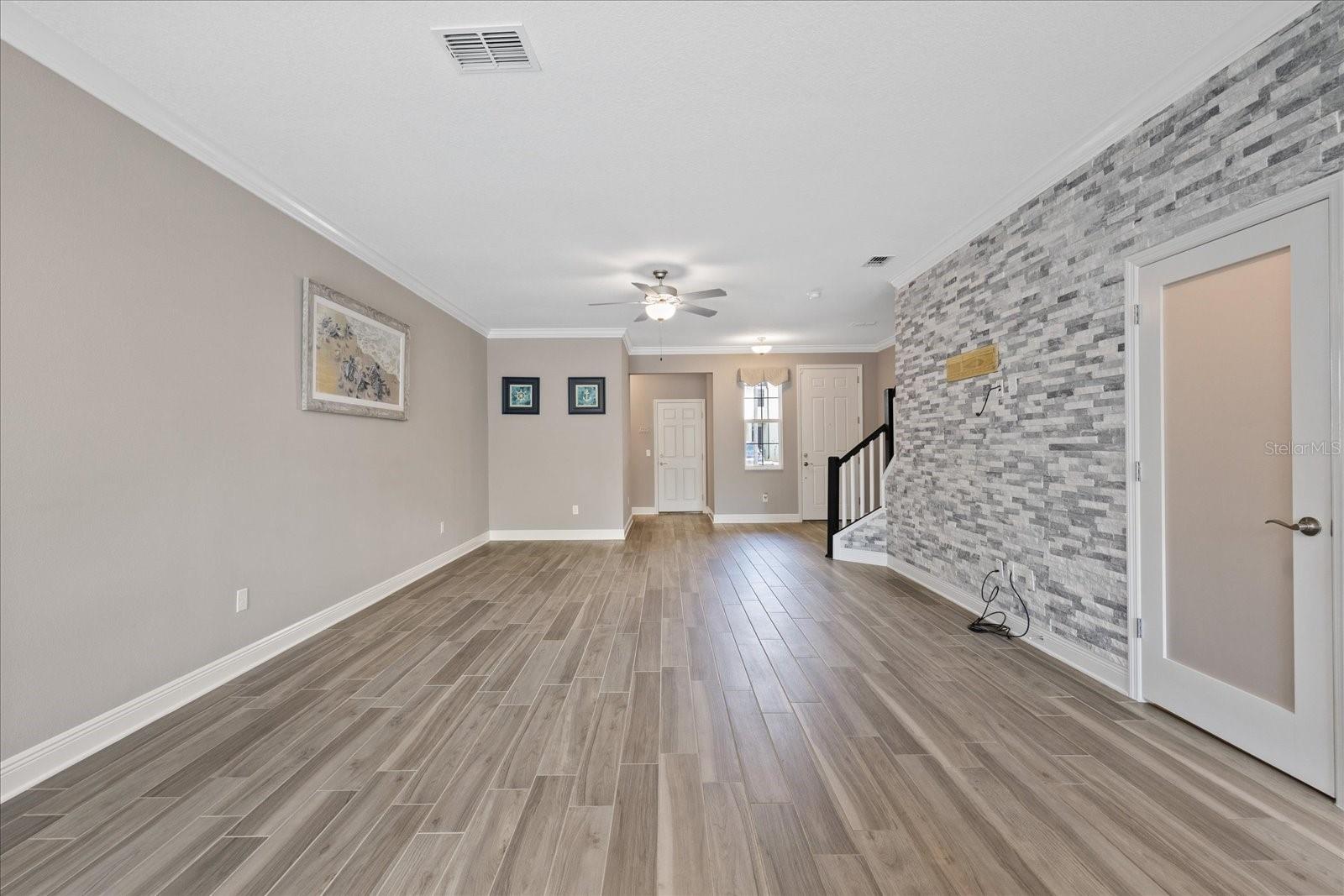 2445 FOGGY CREEK CIR, CLEARWATER, FL, 33764