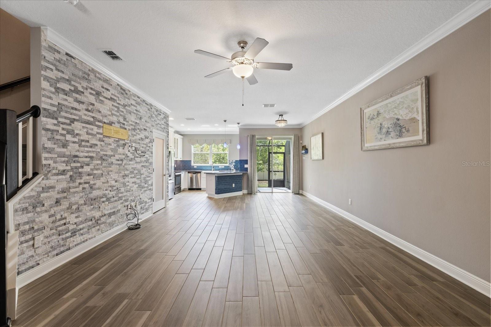 2445 FOGGY CREEK CIR, CLEARWATER, FL, 33764