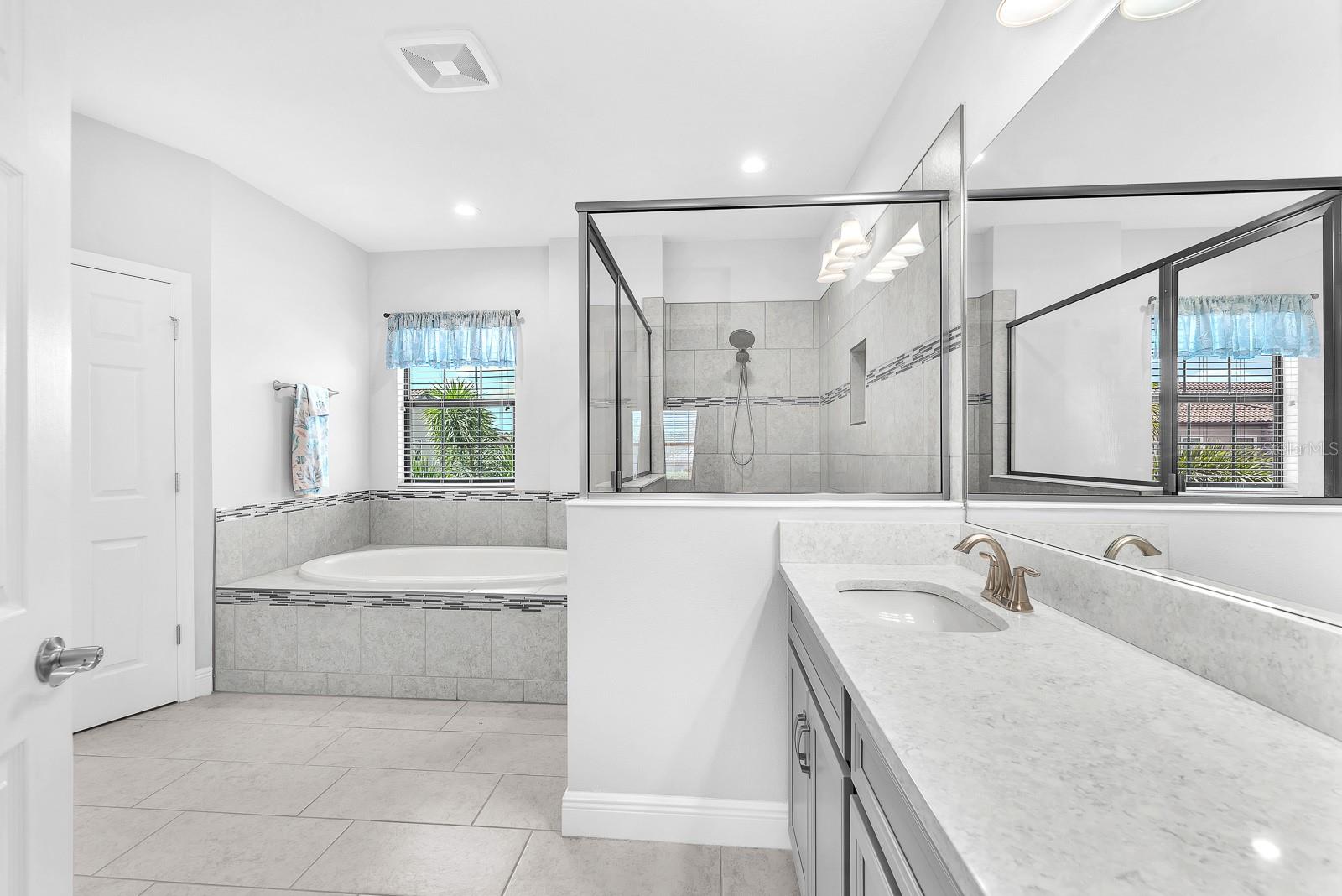 11227 HAWKS FERN DR, RIVERVIEW, FL, 33569