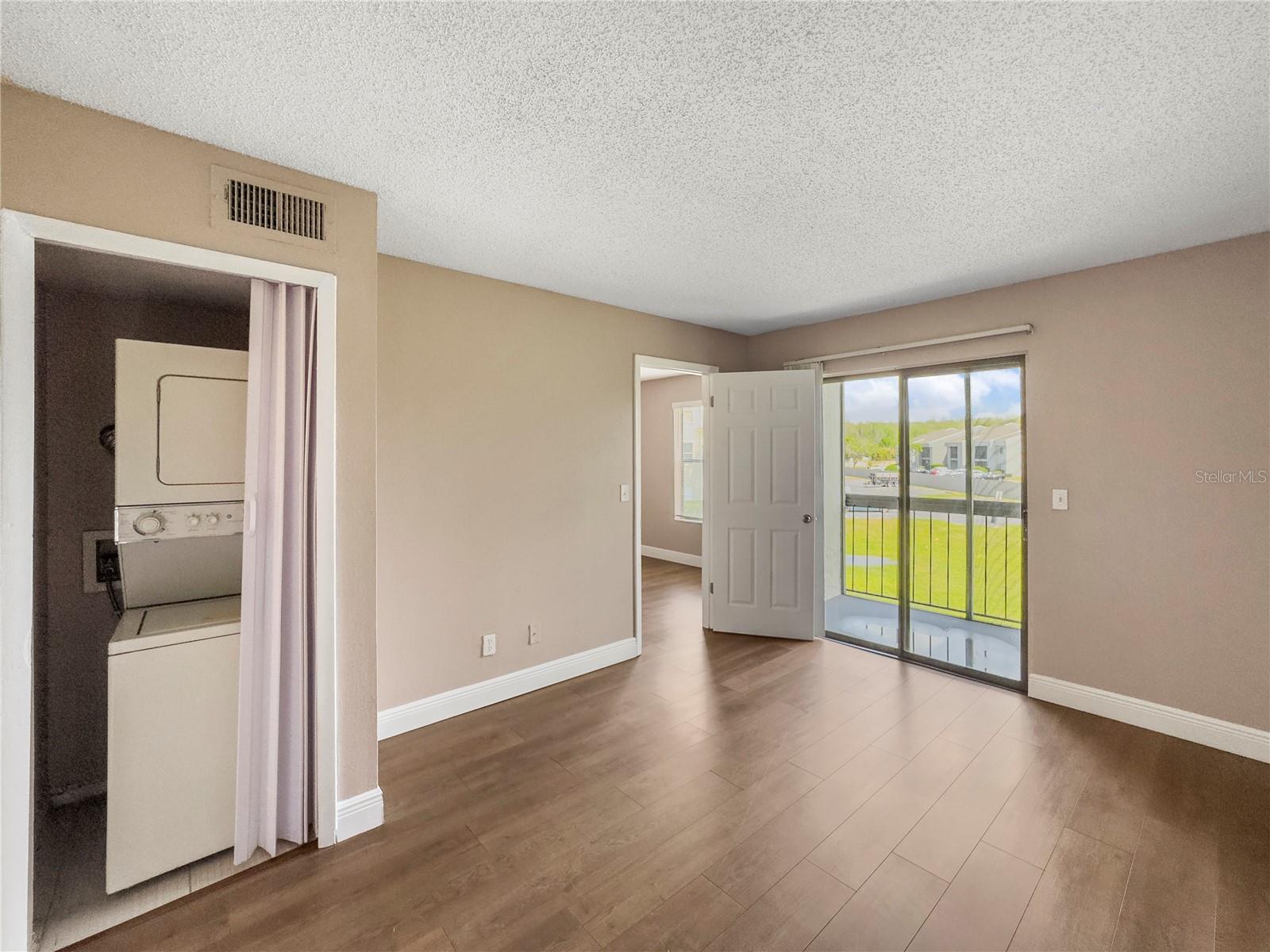 2130 CASCADES BLVD #204, KISSIMMEE, FL, 34741