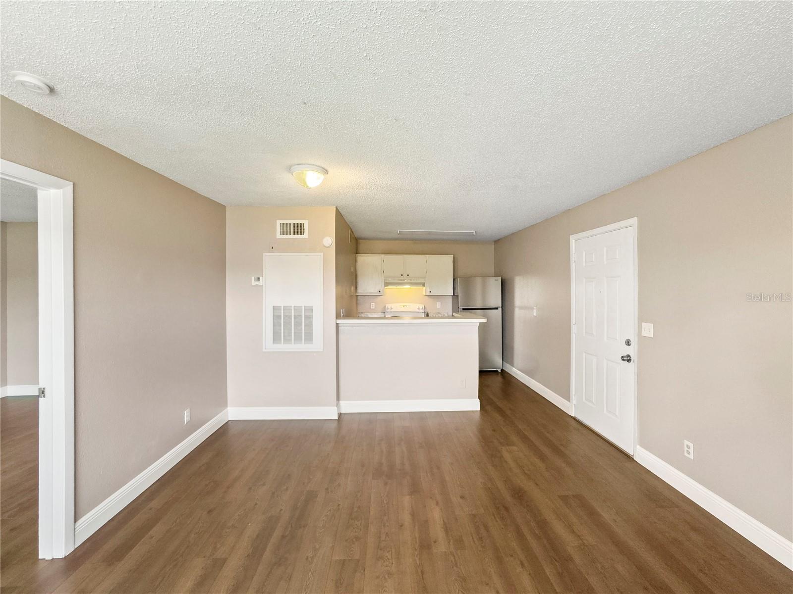 2130 CASCADES BLVD #204, KISSIMMEE, FL, 34741