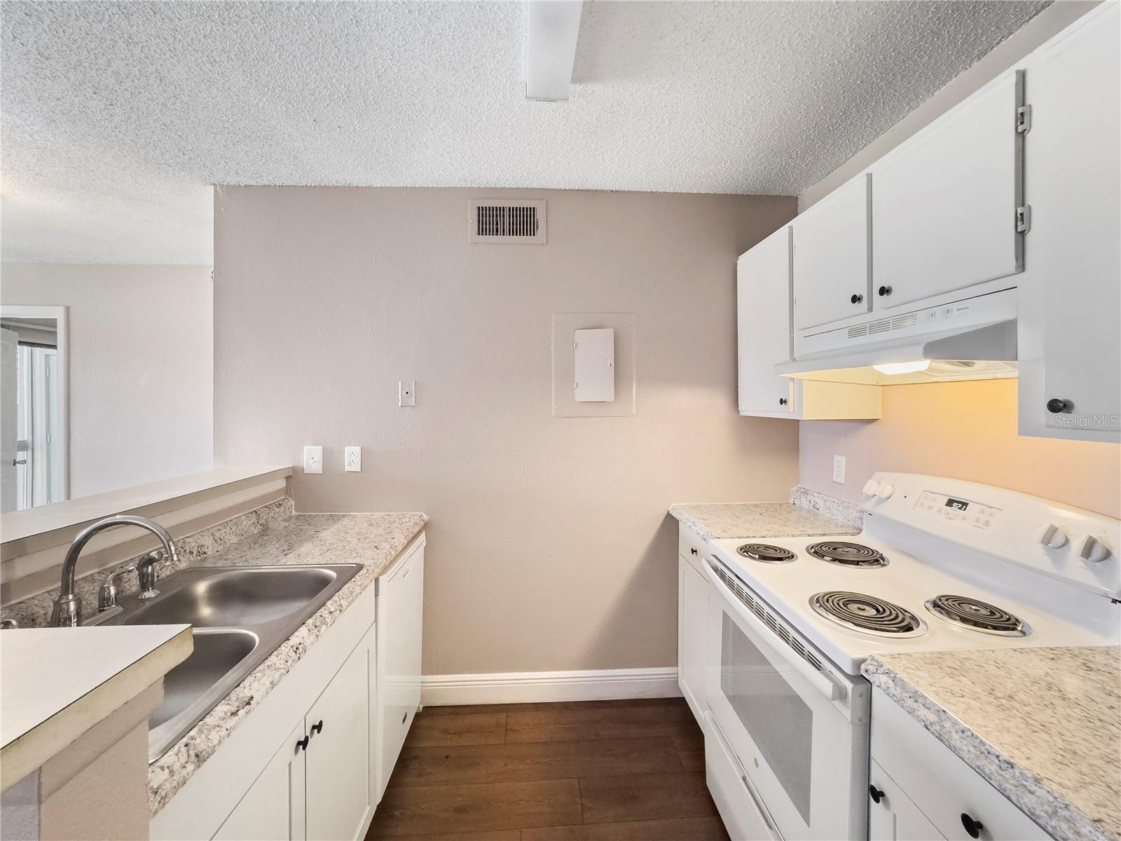 2130 CASCADES BLVD #204, KISSIMMEE, FL, 34741