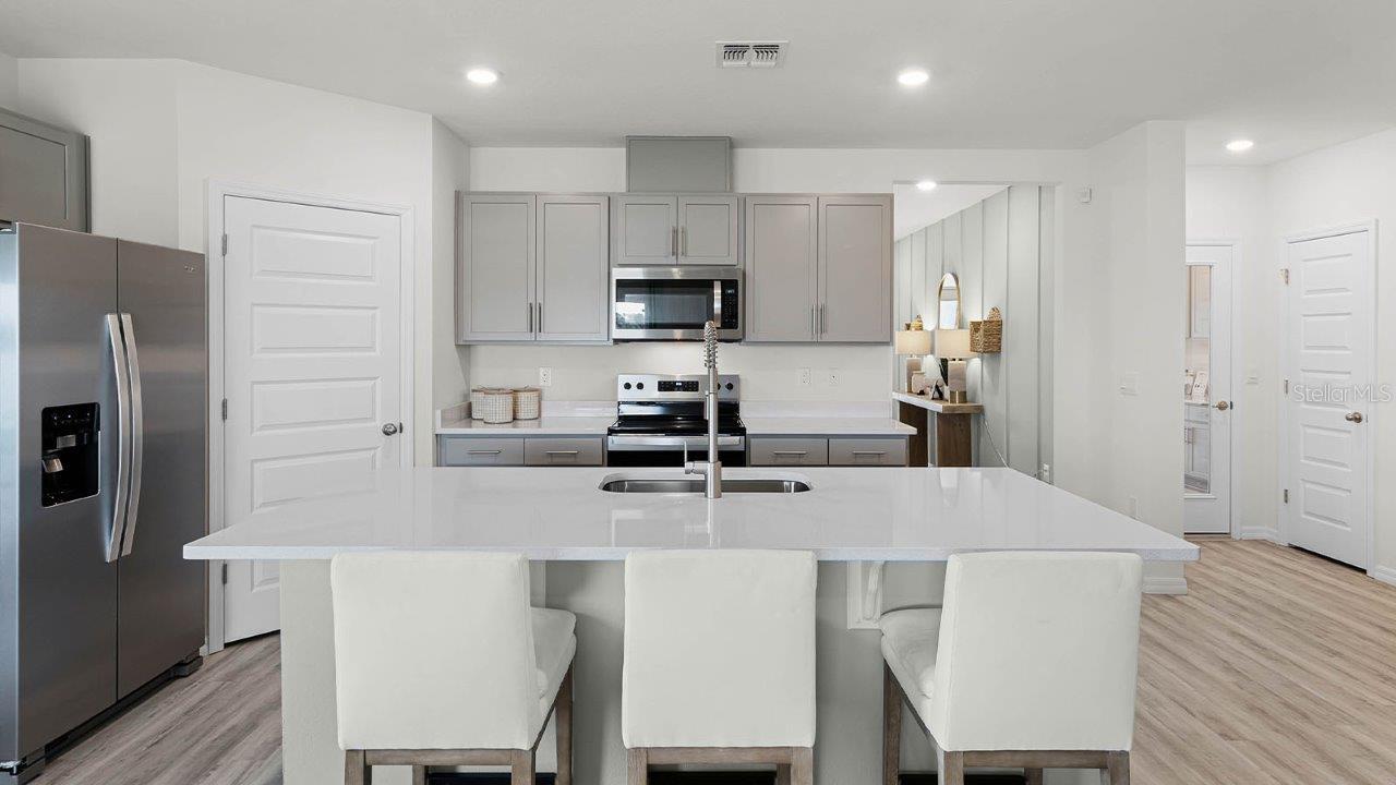 1525 REDWOOD LN, HAINES CITY, FL, 33844