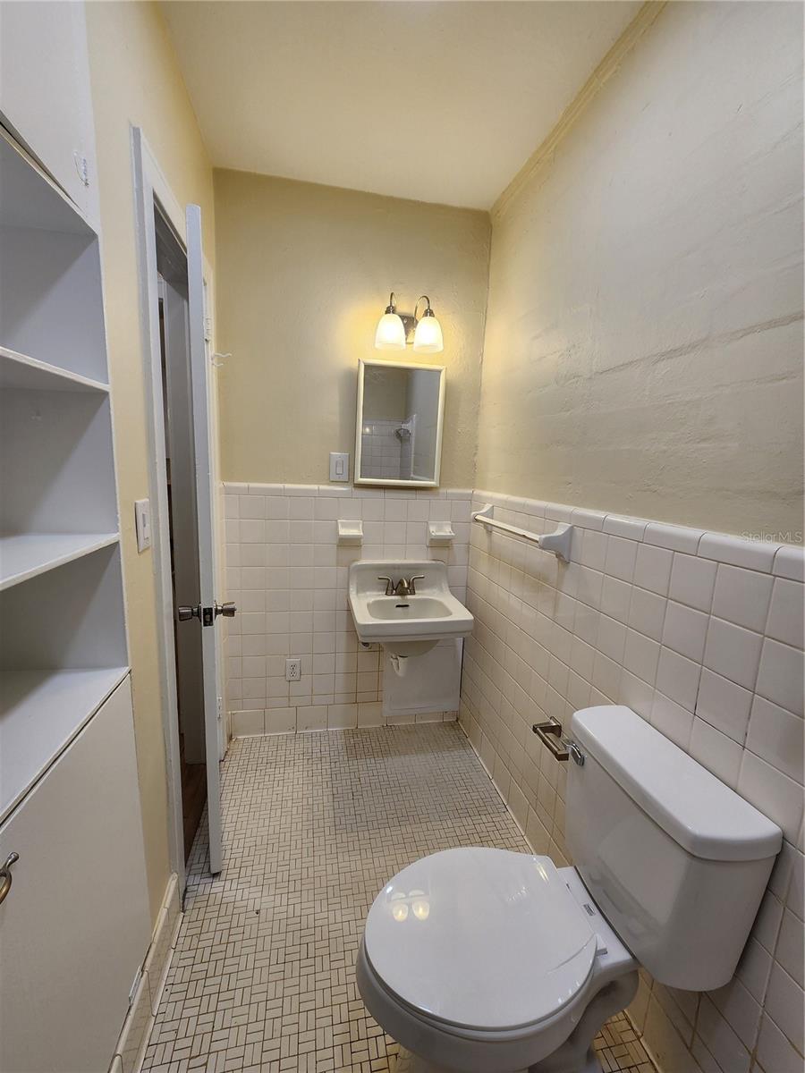 1823 NW 2 AVE, GAINESVILLE, FL, 32603