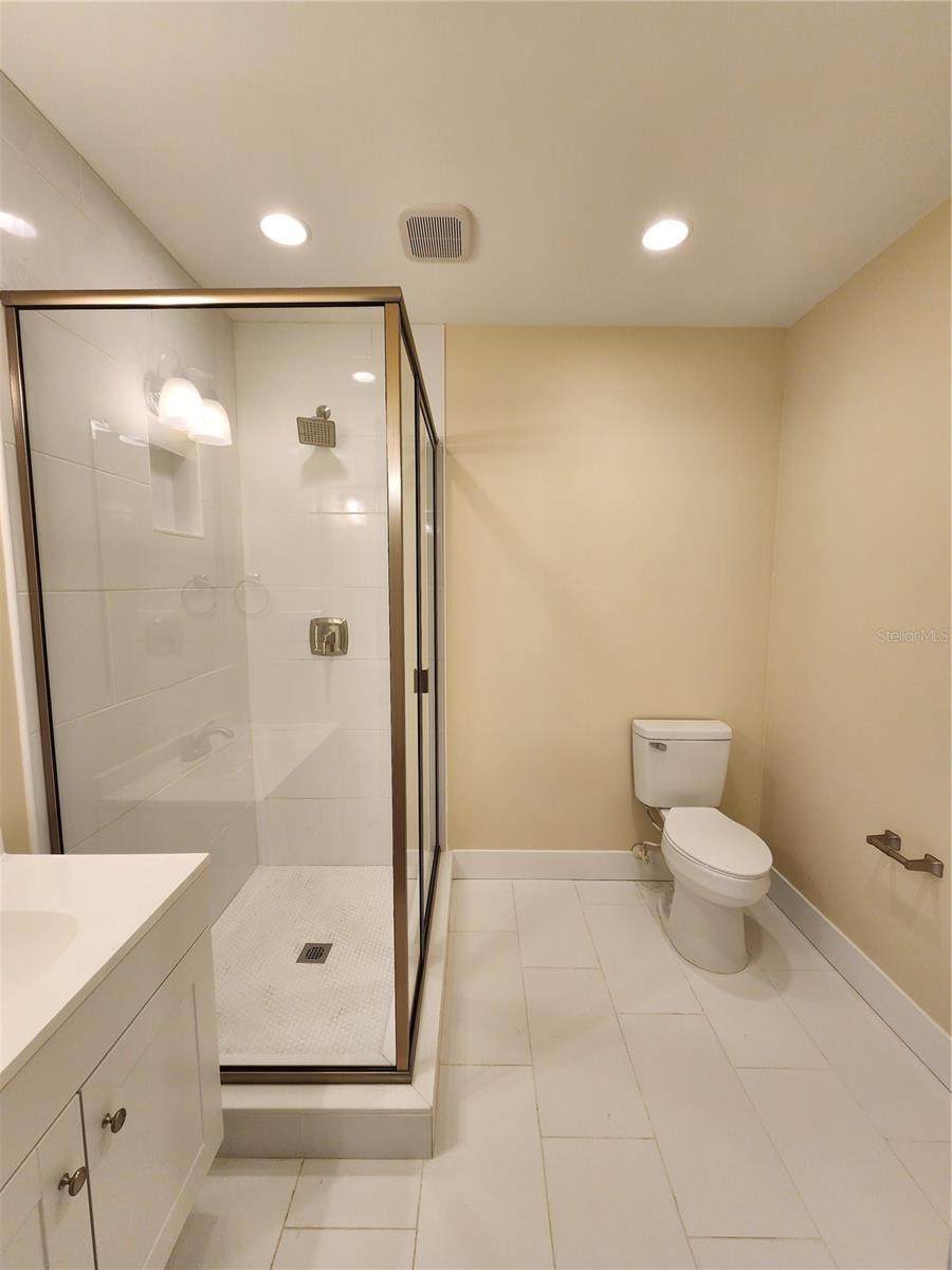 1823 NW 2 AVE, GAINESVILLE, FL, 32603