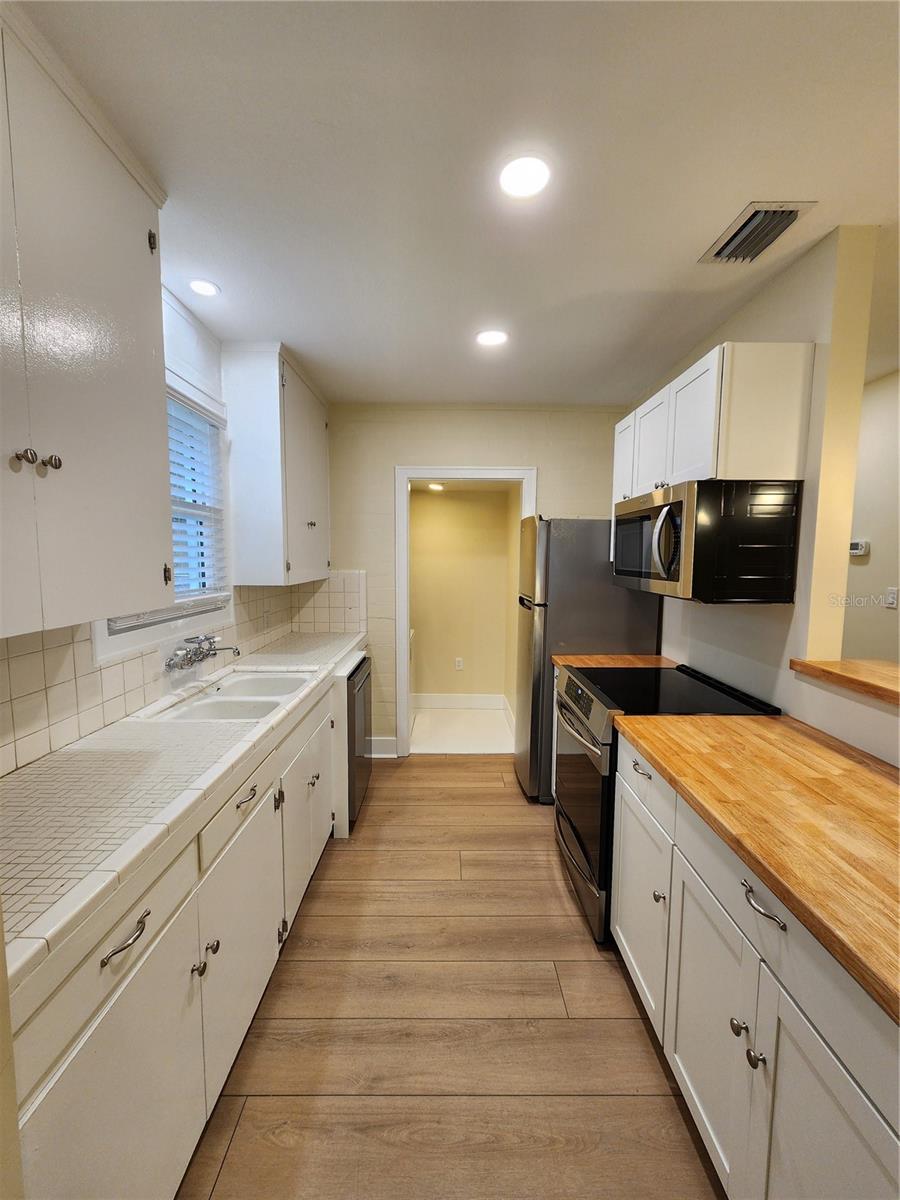 1823 NW 2 AVE, GAINESVILLE, FL, 32603