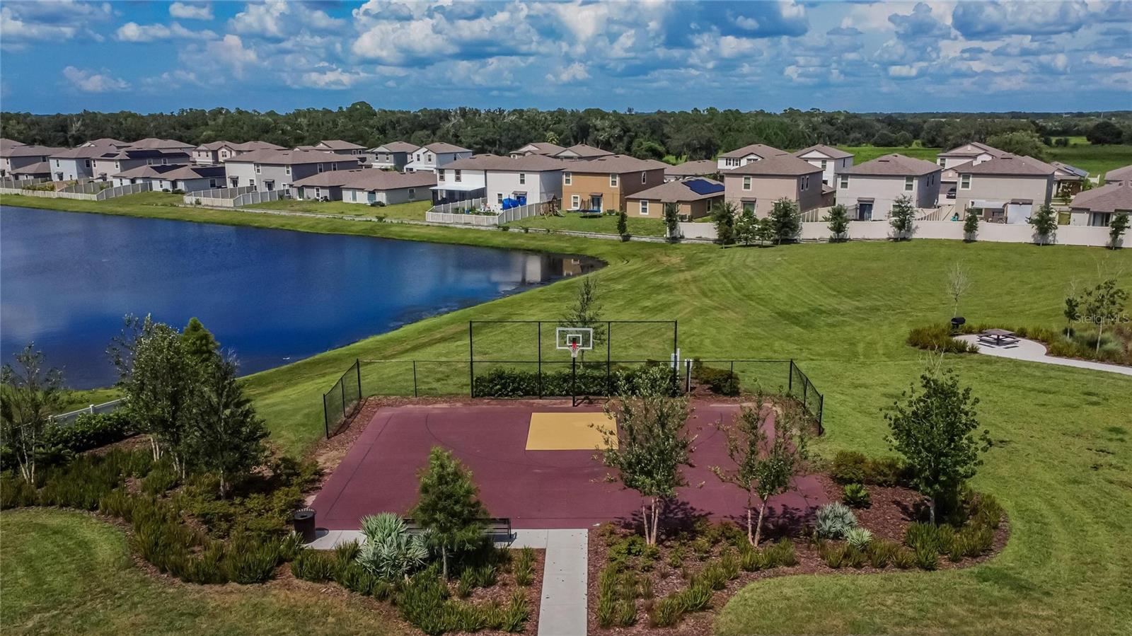 5547 LOGAN CAVE AVE, WIMAUMA, FL, 33598