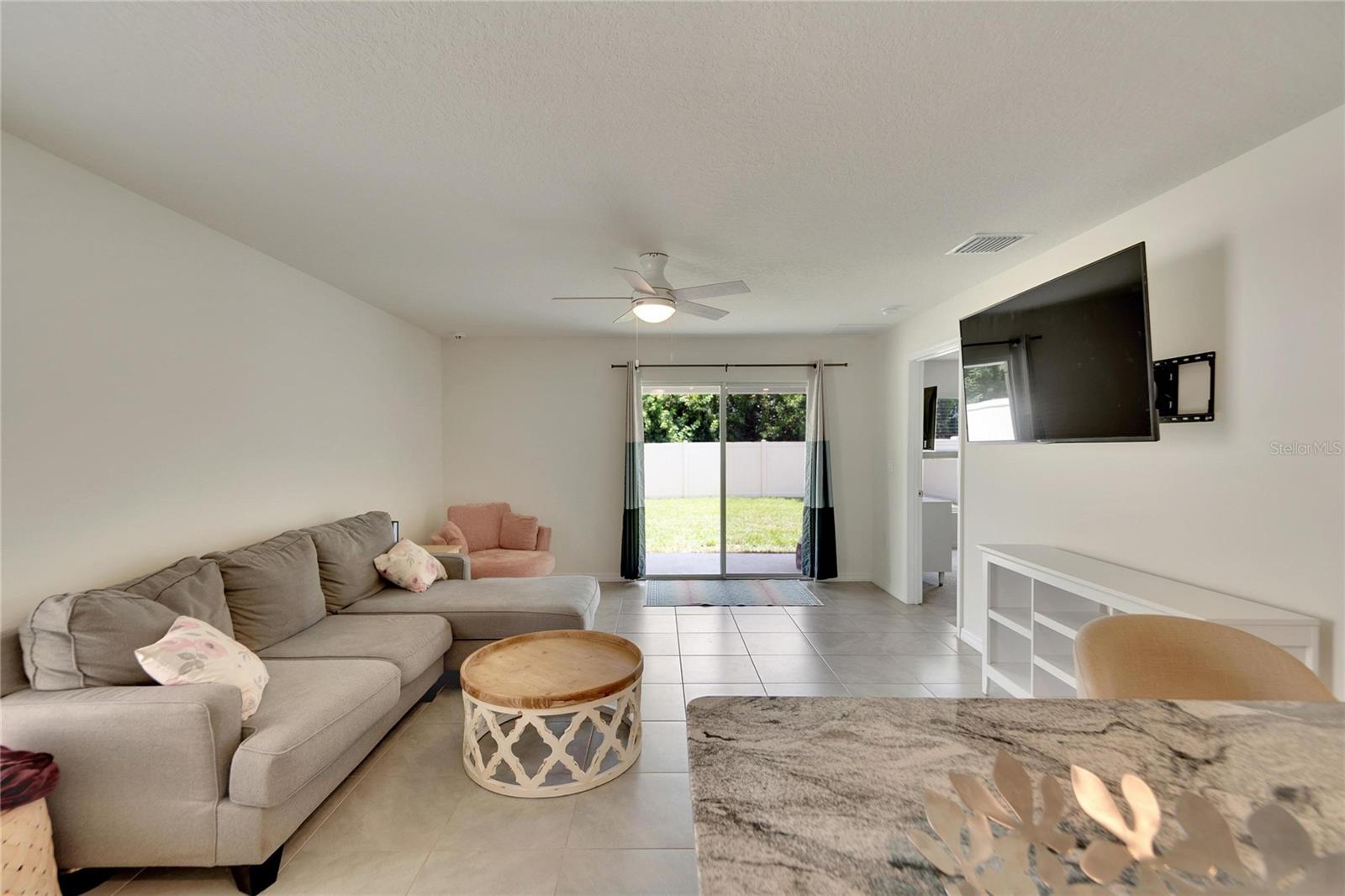 5547 LOGAN CAVE AVE, WIMAUMA, FL, 33598