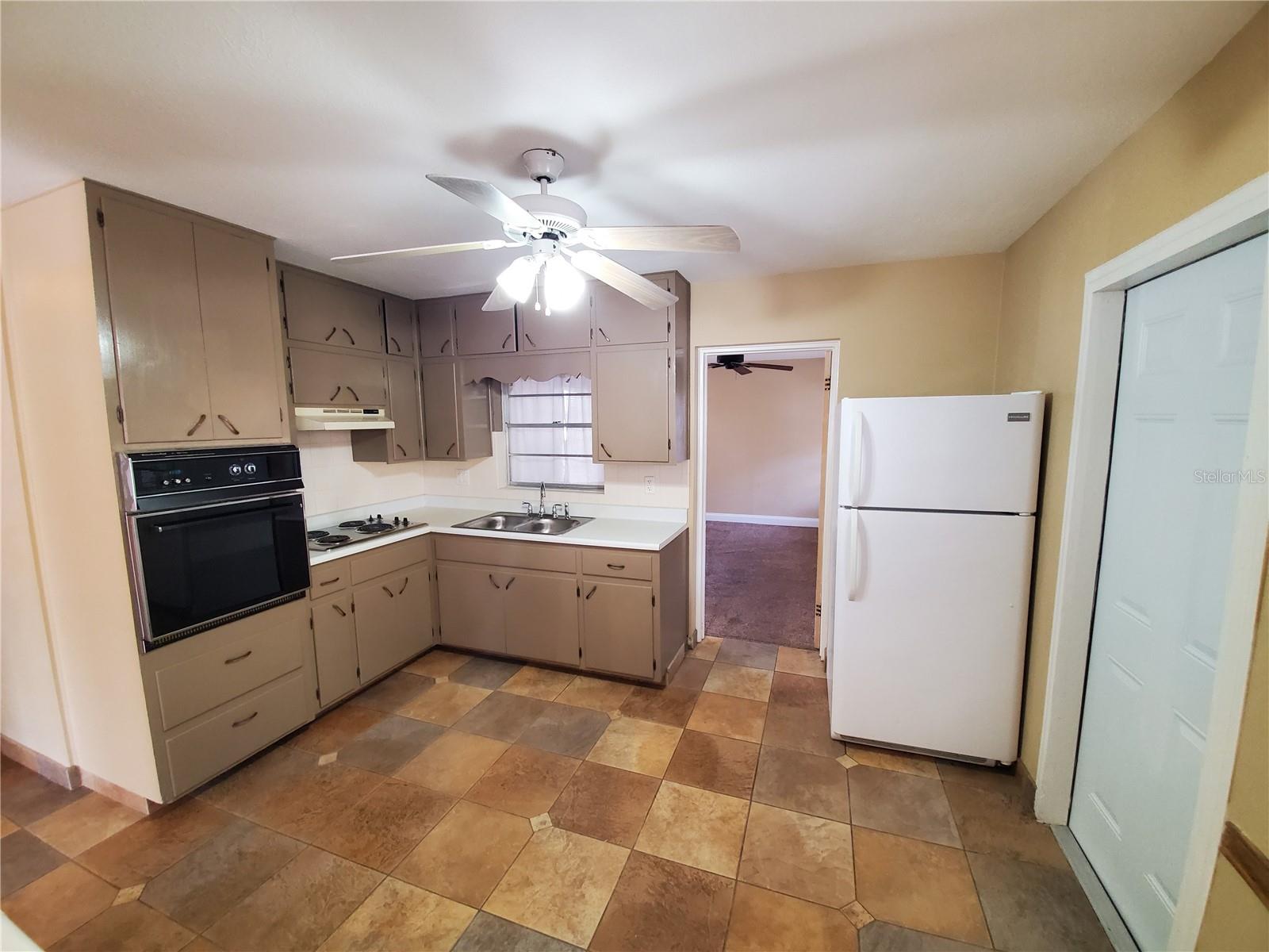 519 NEW YORK AVE, ST CLOUD, FL, 34769