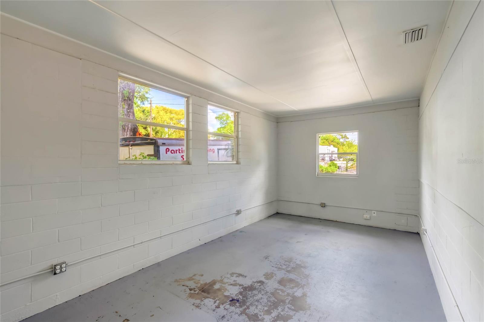 322 N FRANKFORT AVE, DELAND, FL, 32724