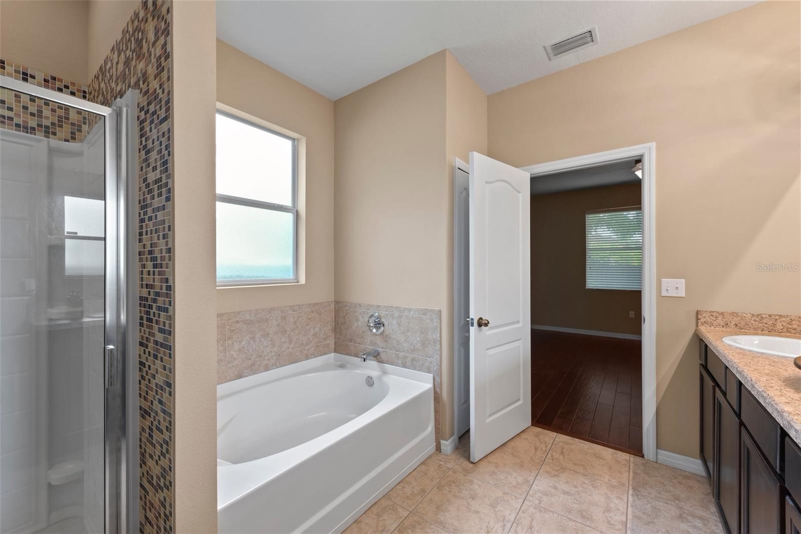 626 BREEZEWAY CT, BRANDON, FL, 33511