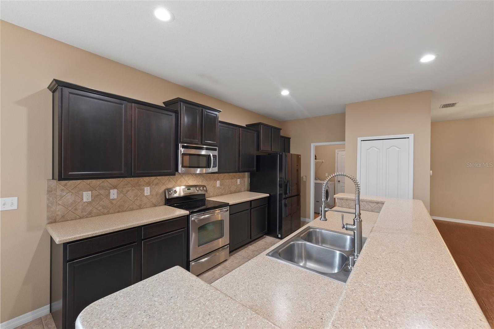 626 BREEZEWAY CT, BRANDON, FL, 33511