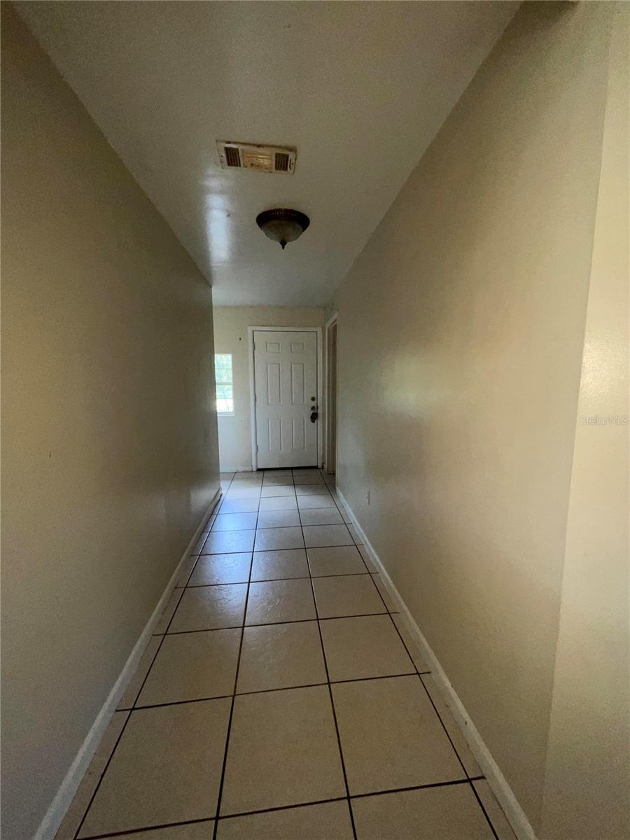 2414 E ORANGE AVE, EUSTIS, FL, 32726