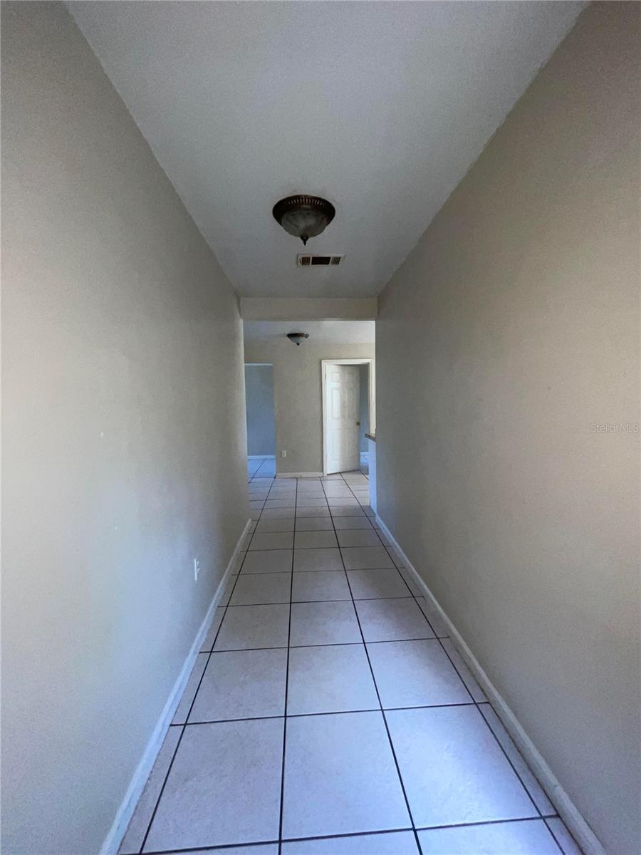 2414 E ORANGE AVE, EUSTIS, FL, 32726