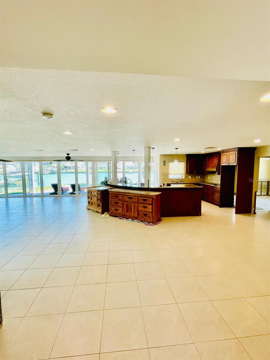 795 119th 795 119TH AVE, TREASURE ISLAND, FL, 33706