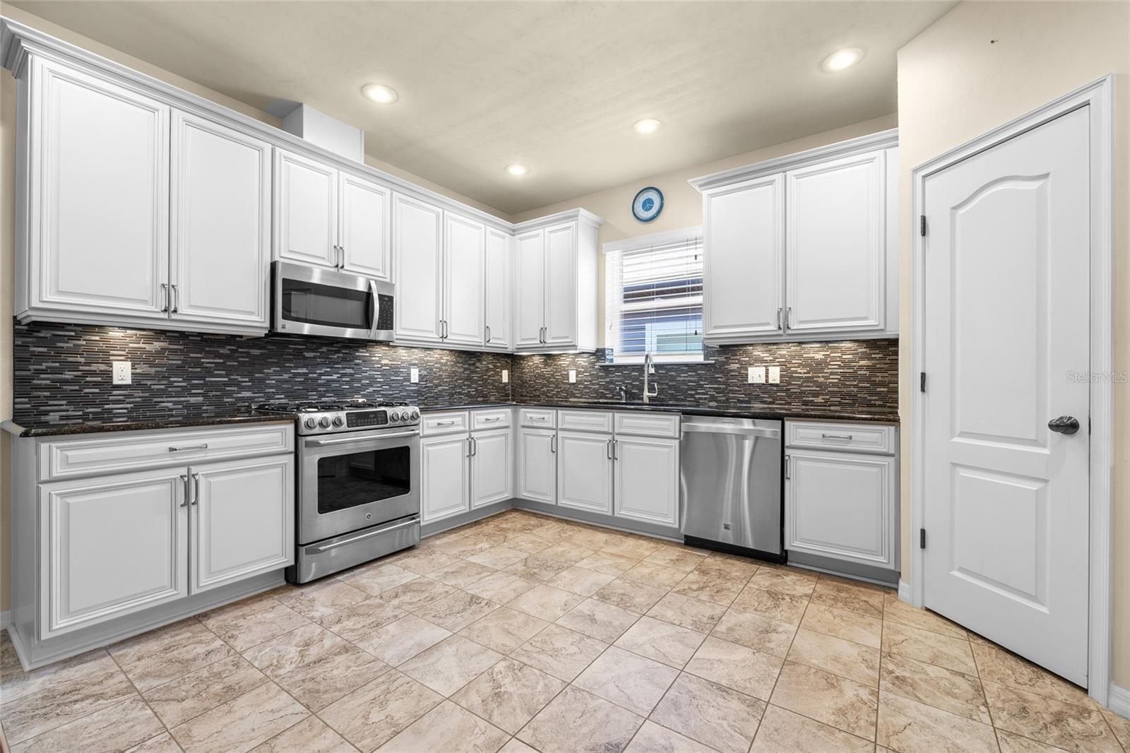 7906 SW 79TH DR, GAINESVILLE, FL, 32608