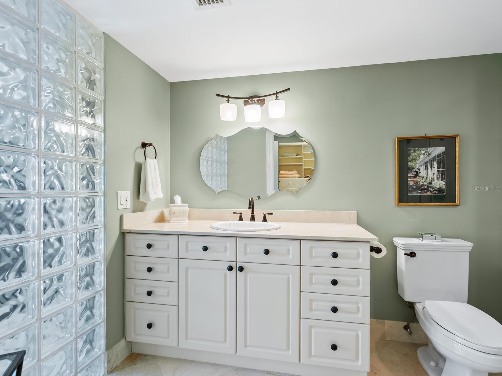 2525 GULF OF MEXICO DR #5A, LONGBOAT KEY, FL, 34228