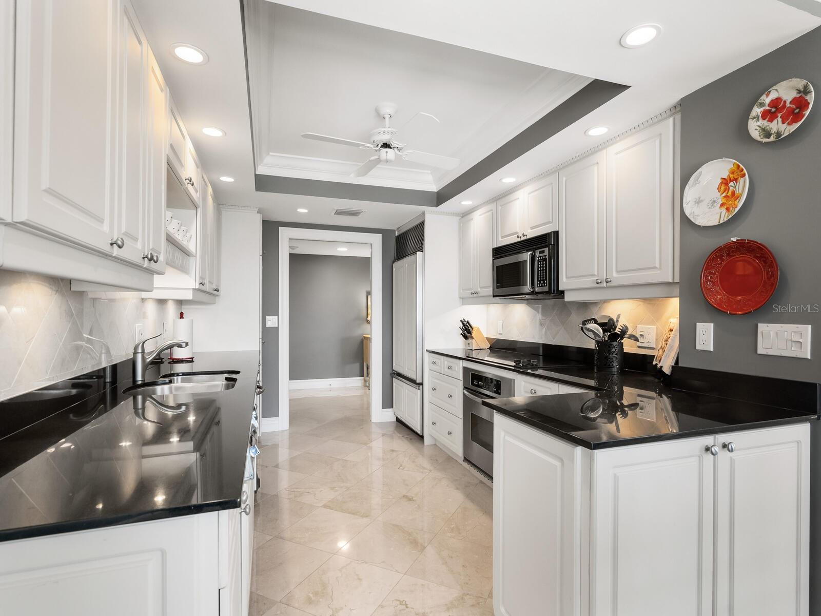 2525 GULF OF MEXICO DR #5A, LONGBOAT KEY, FL, 34228
