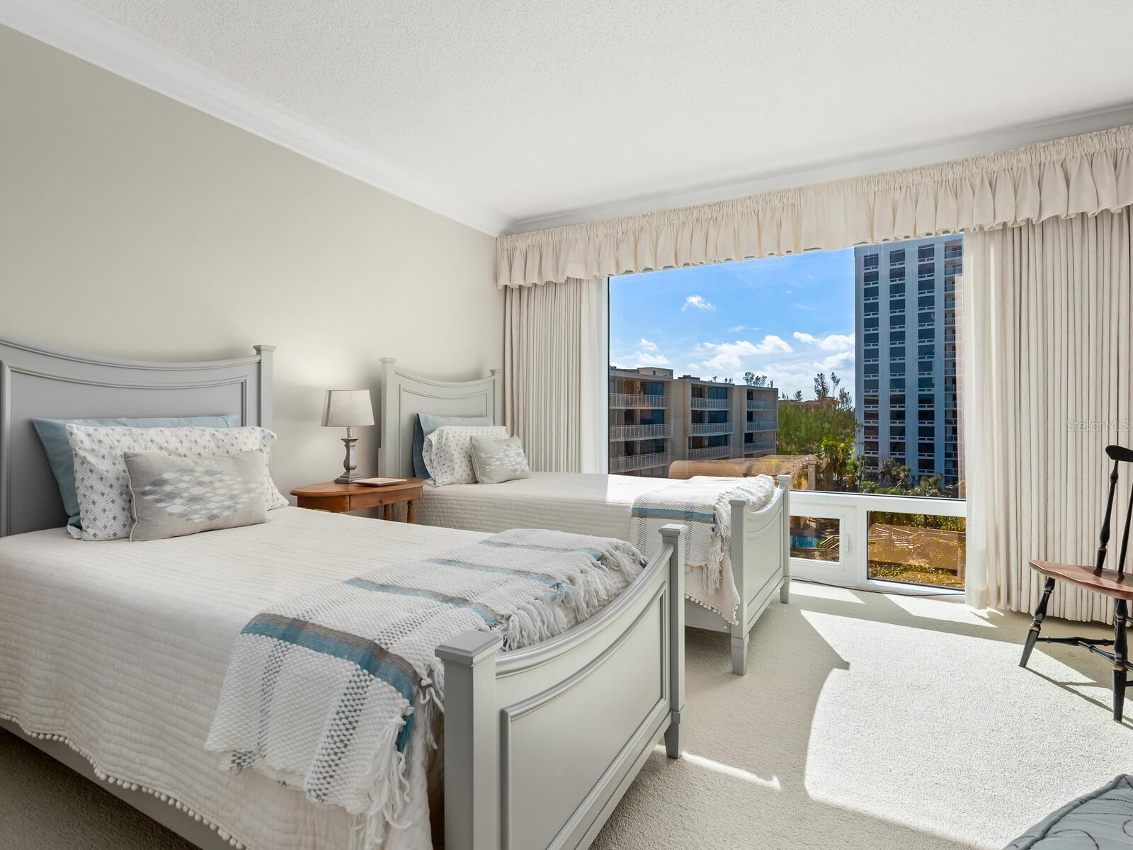 2525 GULF OF MEXICO DR #5A, LONGBOAT KEY, FL, 34228