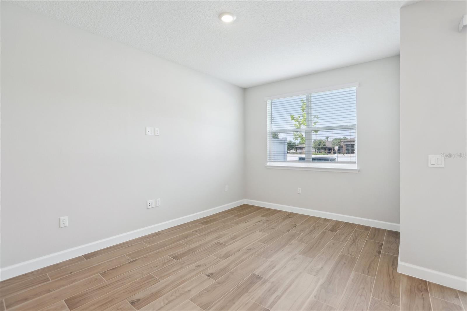 7270 DEER VALLEY CIR, TAMPA, FL, 33635