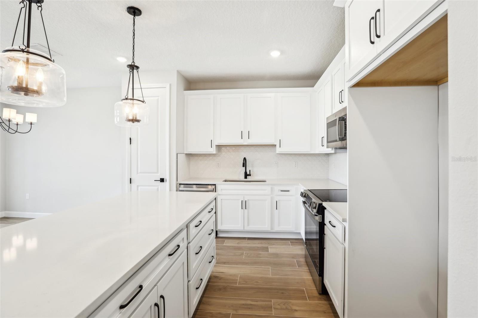 7270 DEER VALLEY CIR, TAMPA, FL, 33635
