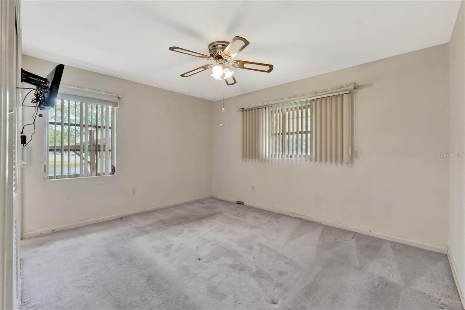 1330 PETERS DR, LEESBURG, FL, 34748