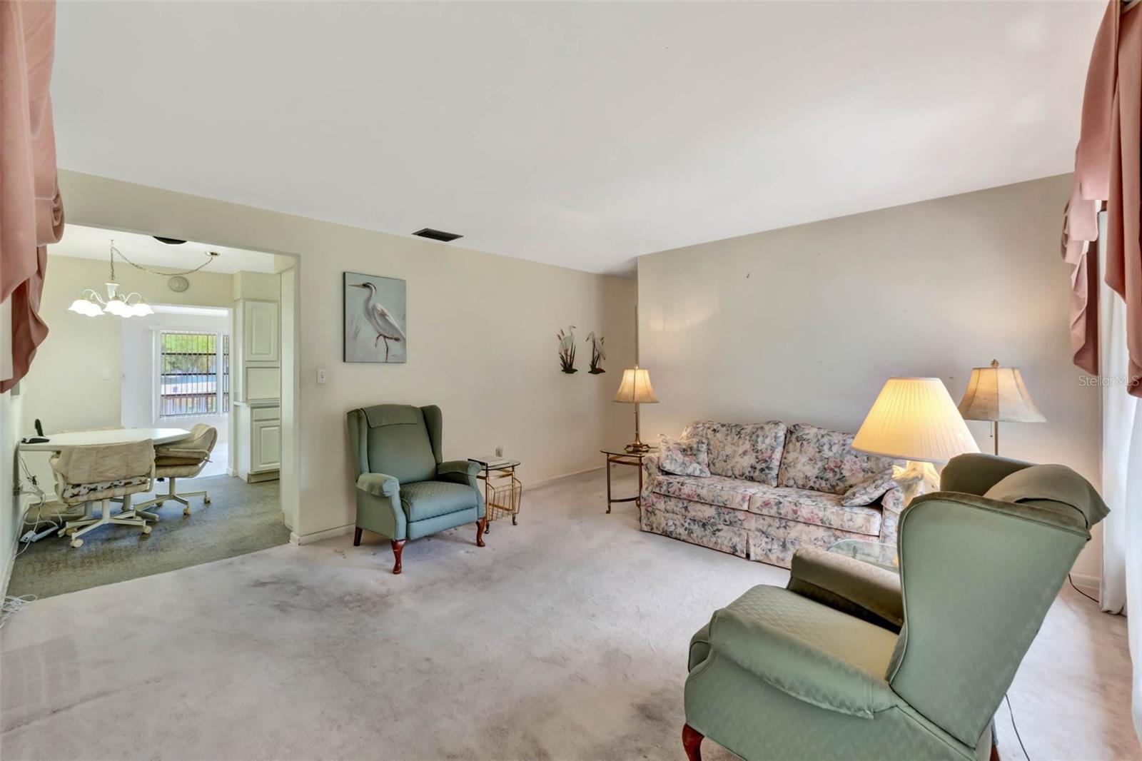 1330 PETERS DR, LEESBURG, FL, 34748