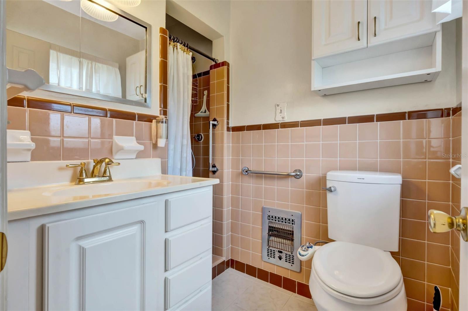 1330 PETERS DR, LEESBURG, FL, 34748