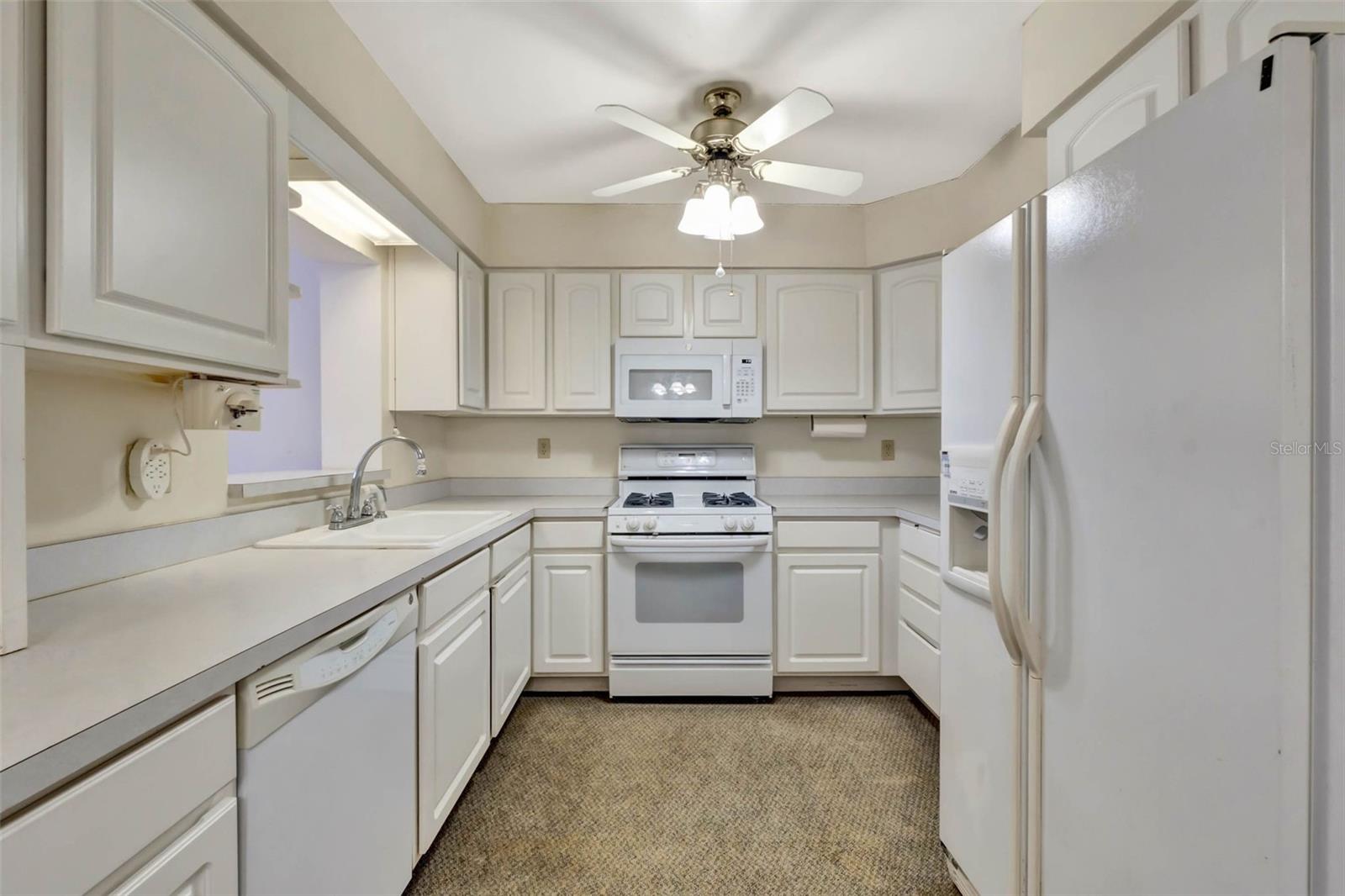 1330 PETERS DR, LEESBURG, FL, 34748