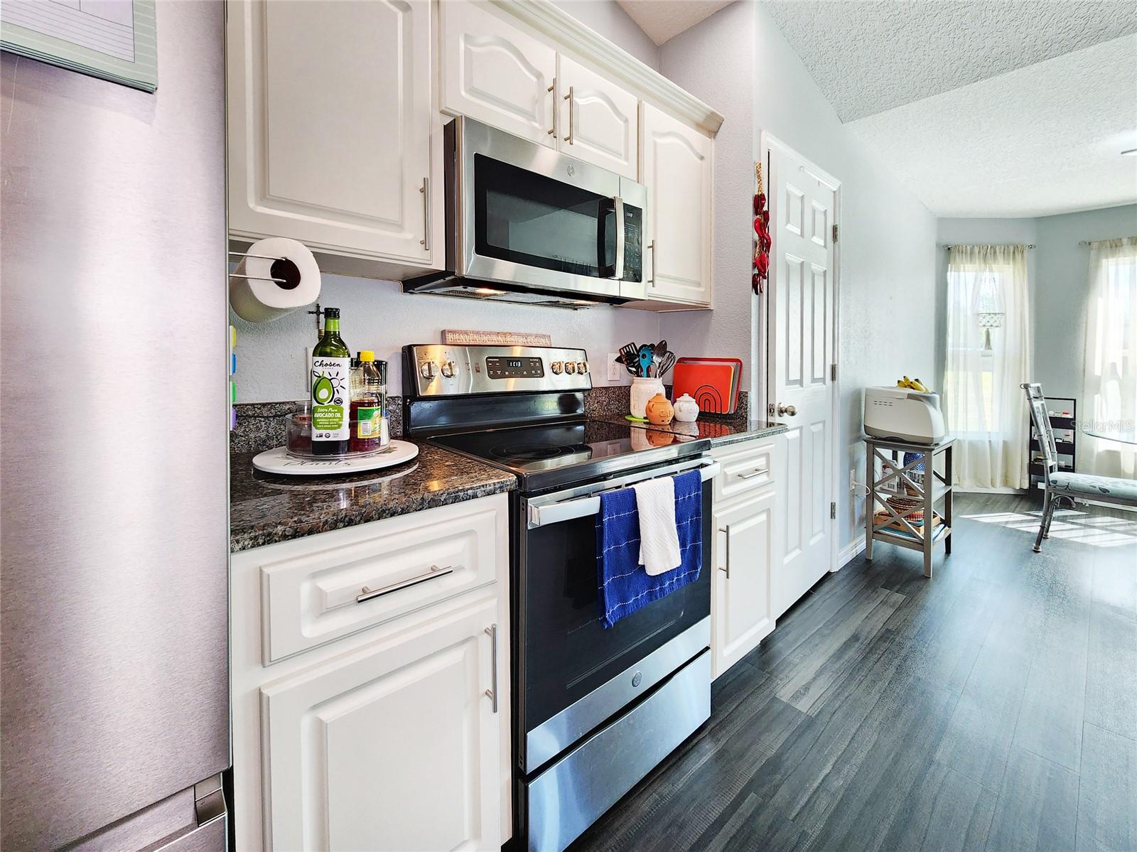 8442 PINEWOOD AVE, BROOKSVILLE, FL, 34613