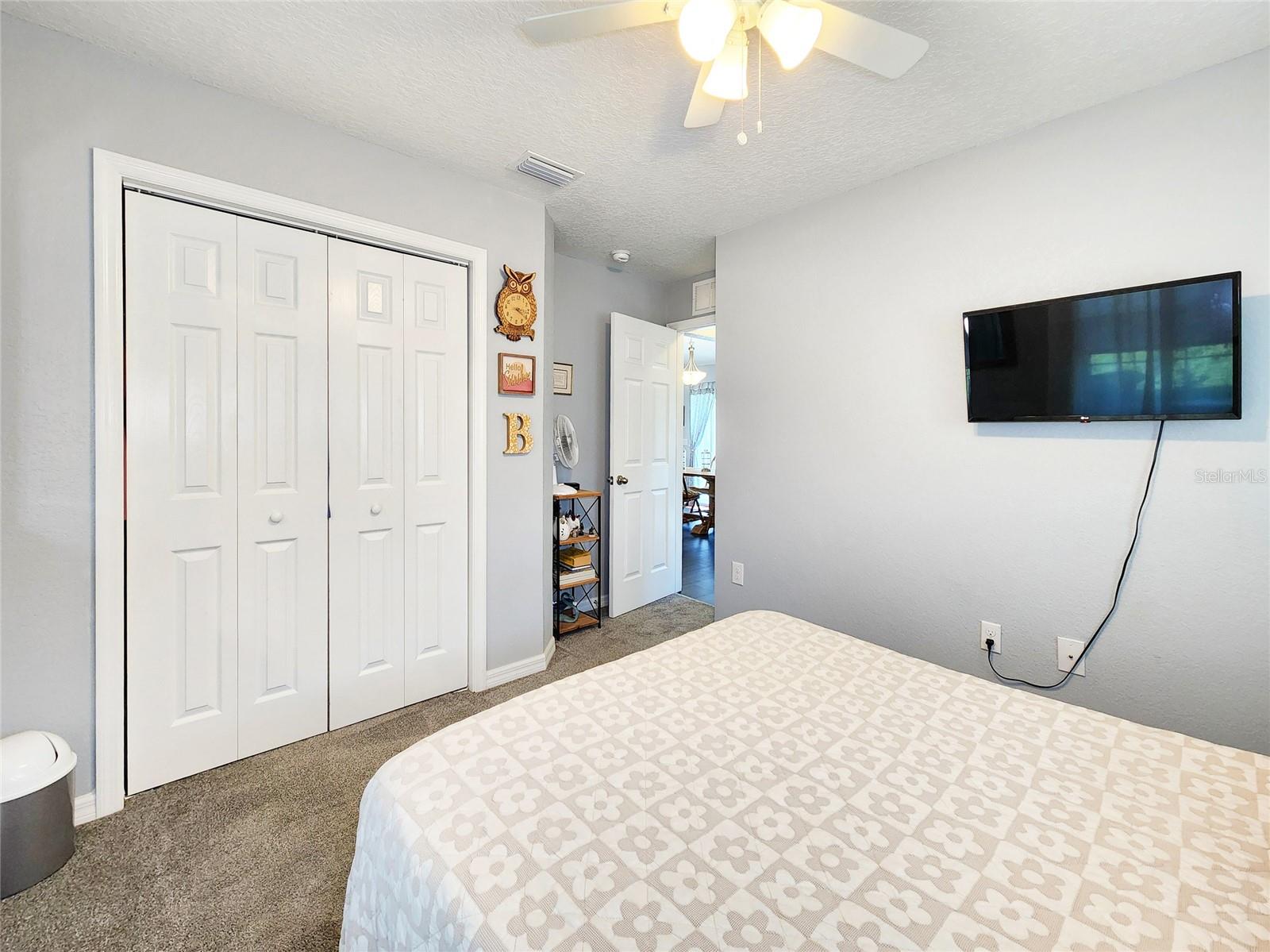 8442 PINEWOOD AVE, BROOKSVILLE, FL, 34613