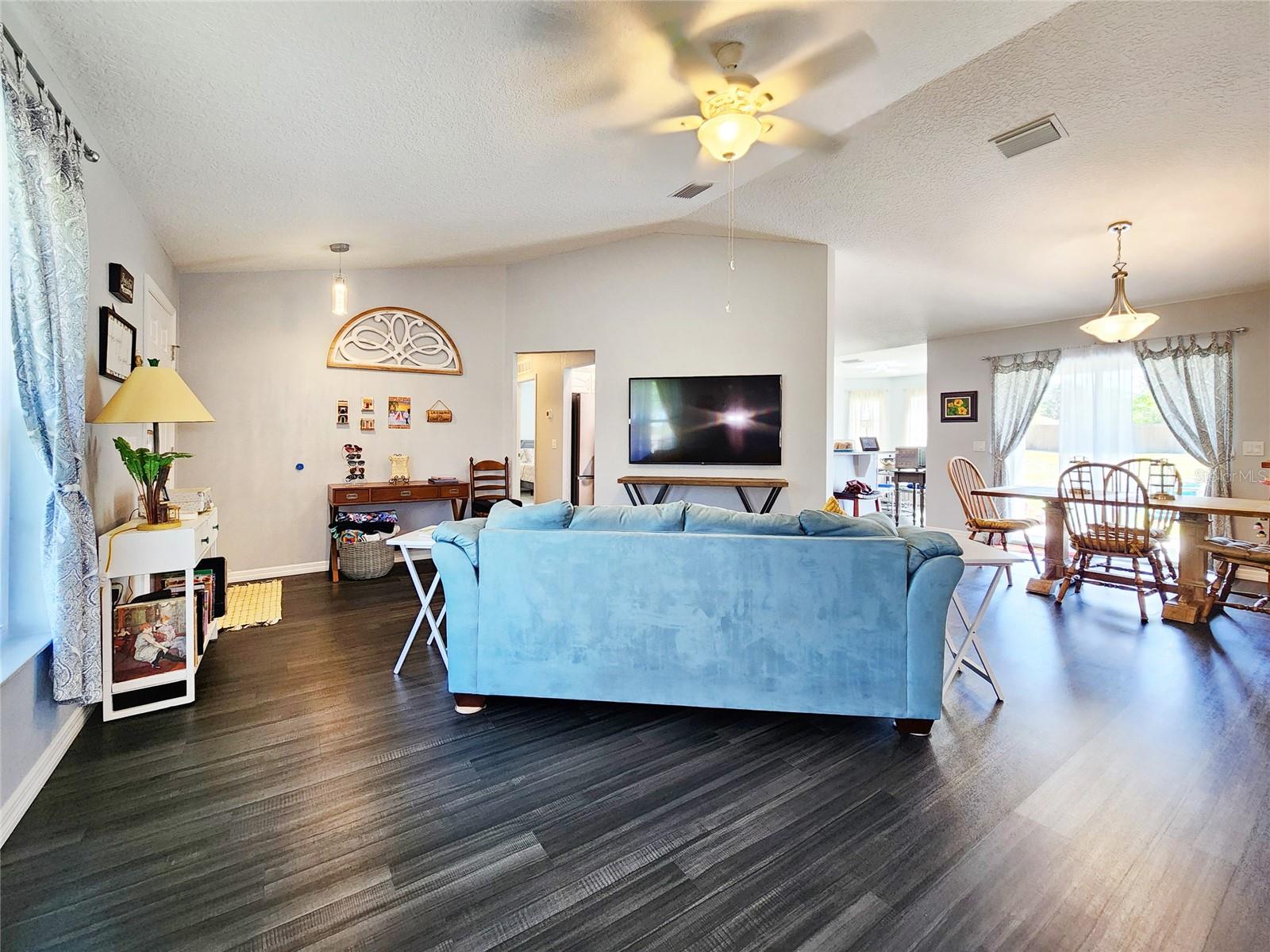 8442 PINEWOOD AVE, BROOKSVILLE, FL, 34613