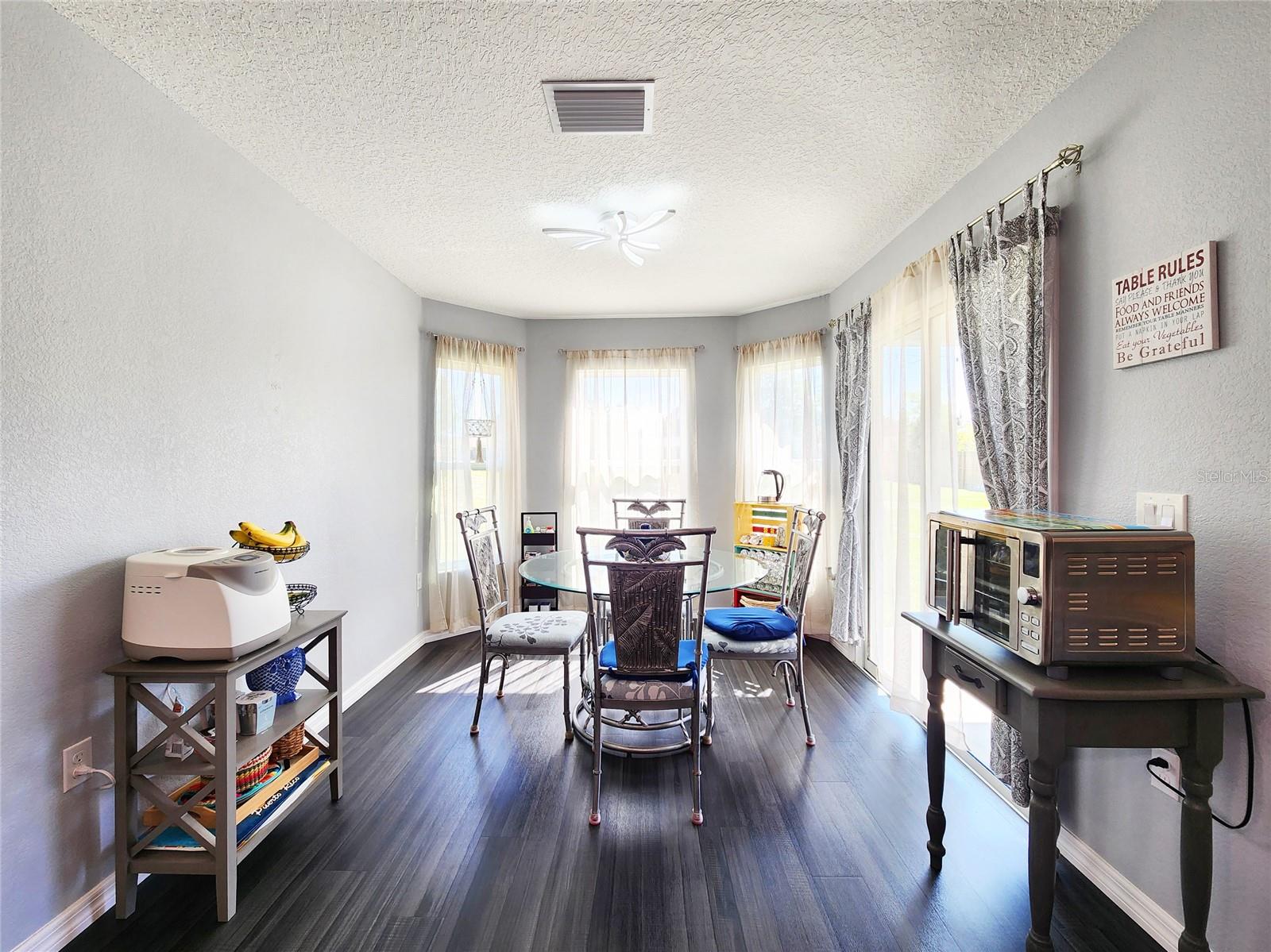 8442 PINEWOOD AVE, BROOKSVILLE, FL, 34613
