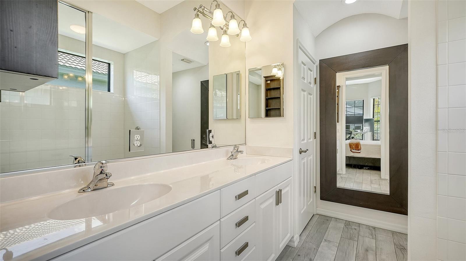 7223 PRESIDIO GLN, LAKEWOOD RANCH, FL, 34202