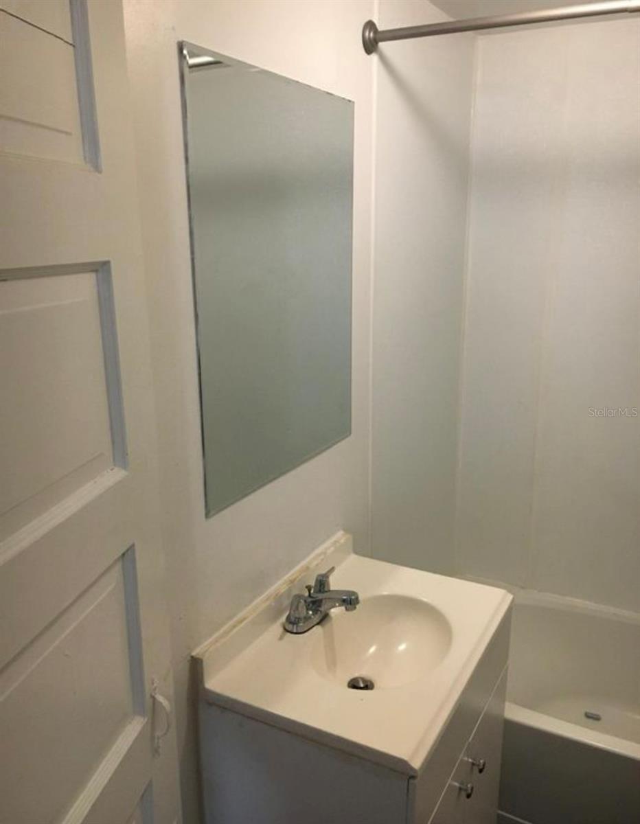 112 EDWARDS ST, DAYTONA BEACH, FL, 32117