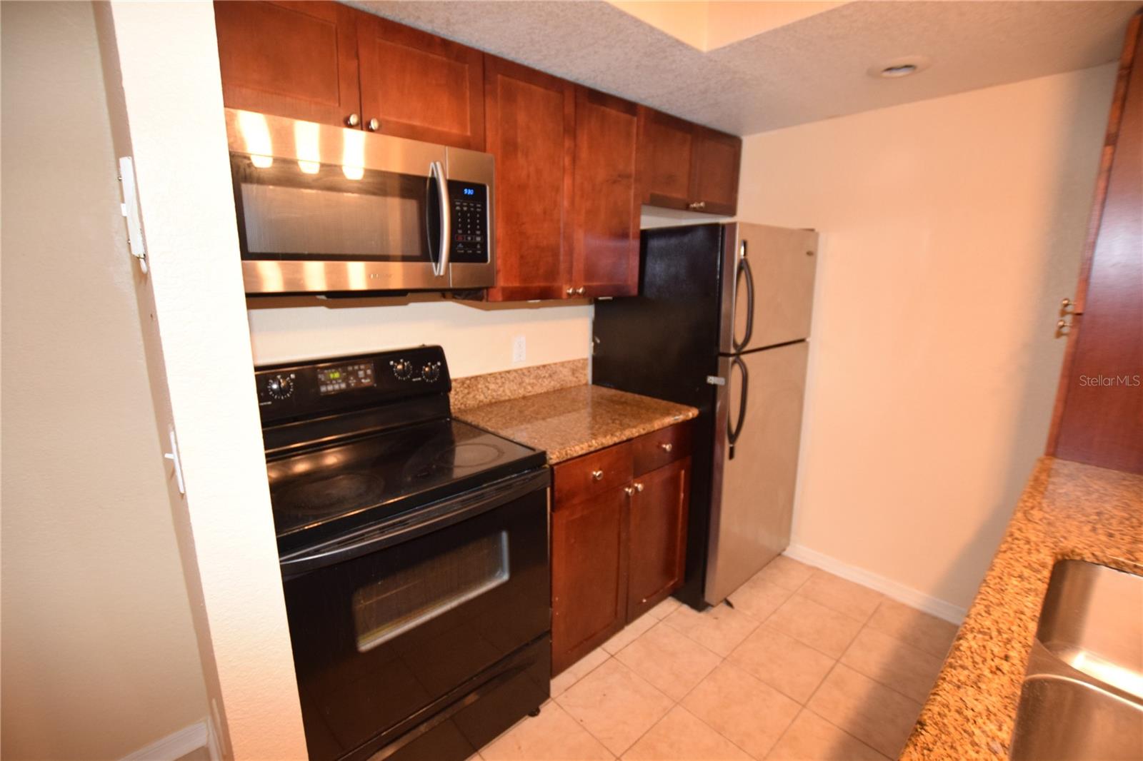5120 CONROY RD #511, ORLANDO, FL, 32811