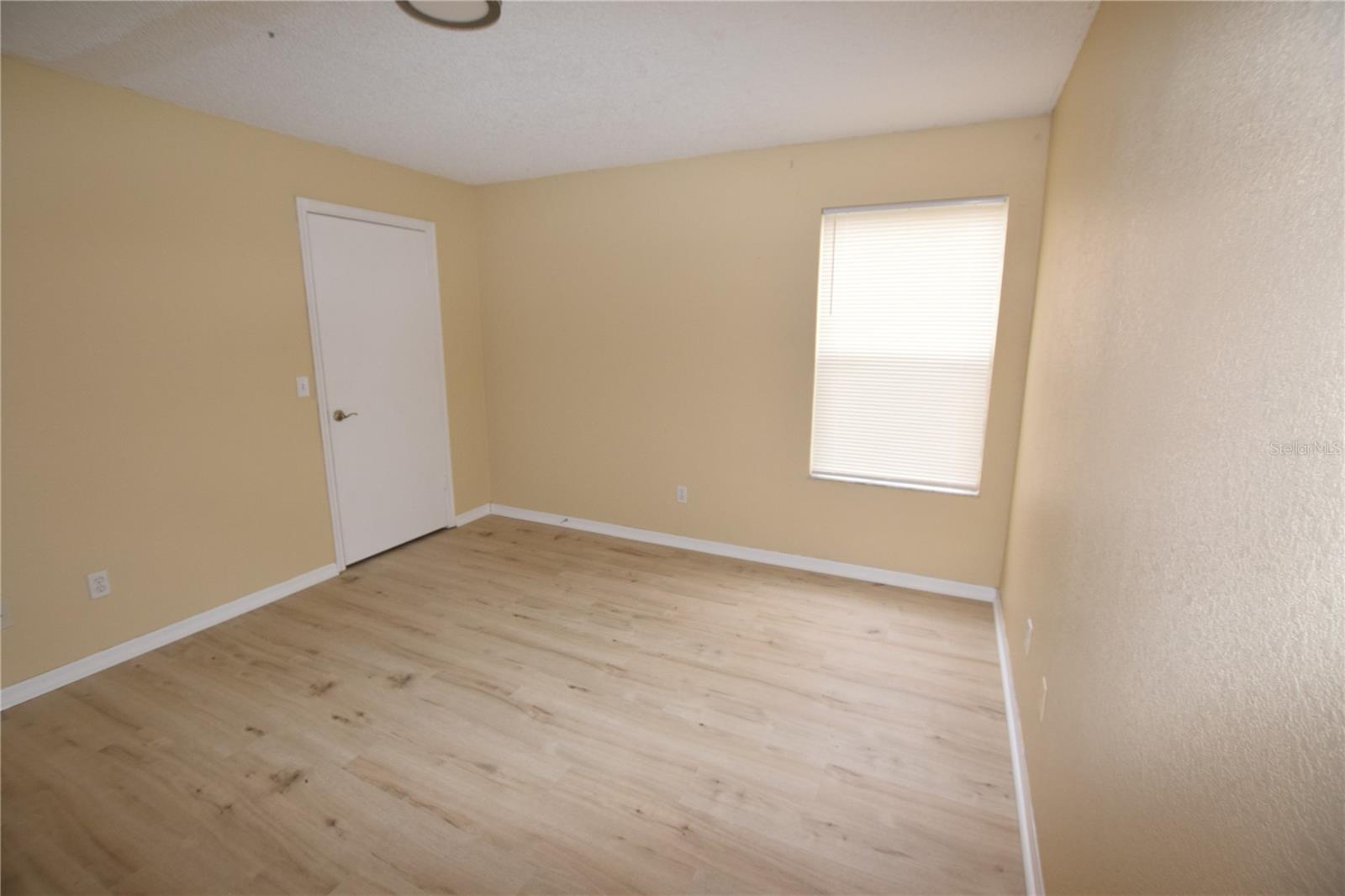 5120 CONROY RD #511, ORLANDO, FL, 32811