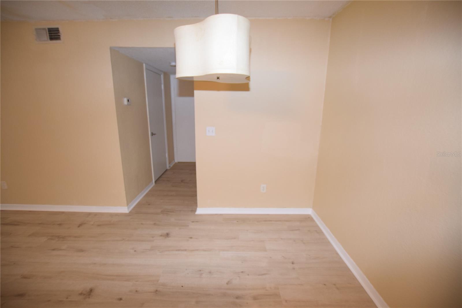 5120 CONROY RD #511, ORLANDO, FL, 32811