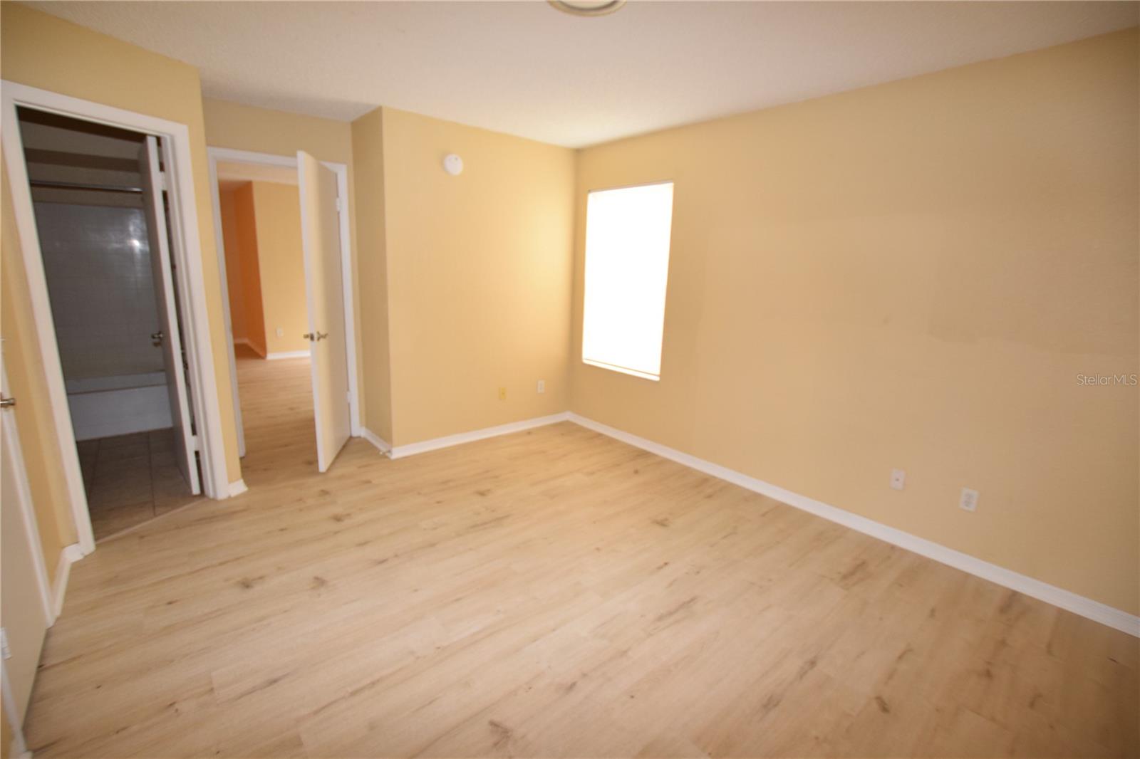 5120 CONROY RD #511, ORLANDO, FL, 32811