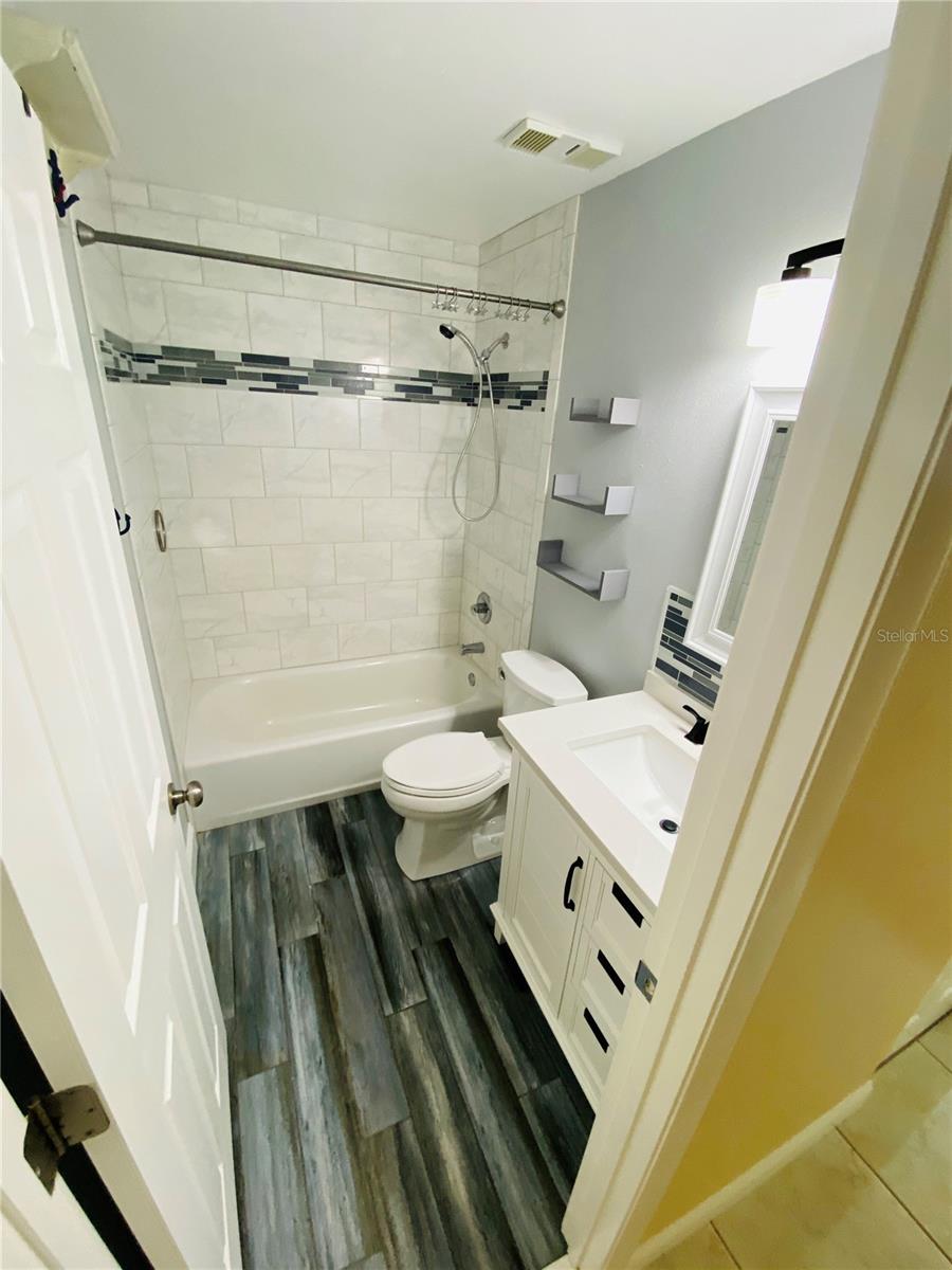 3163 CHARTER CLUB DRIVE #B, TARPON SPRINGS, FL, 34688