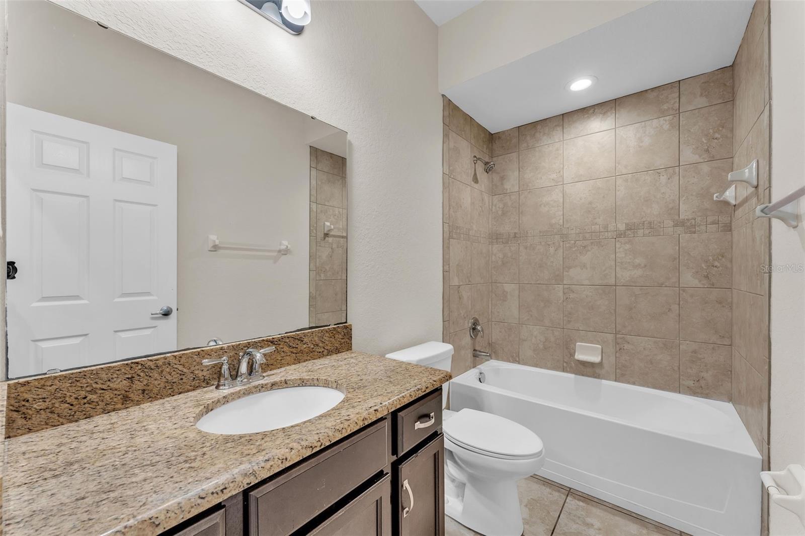 5946 VALENTINO WAY, LAKELAND, FL, 33812