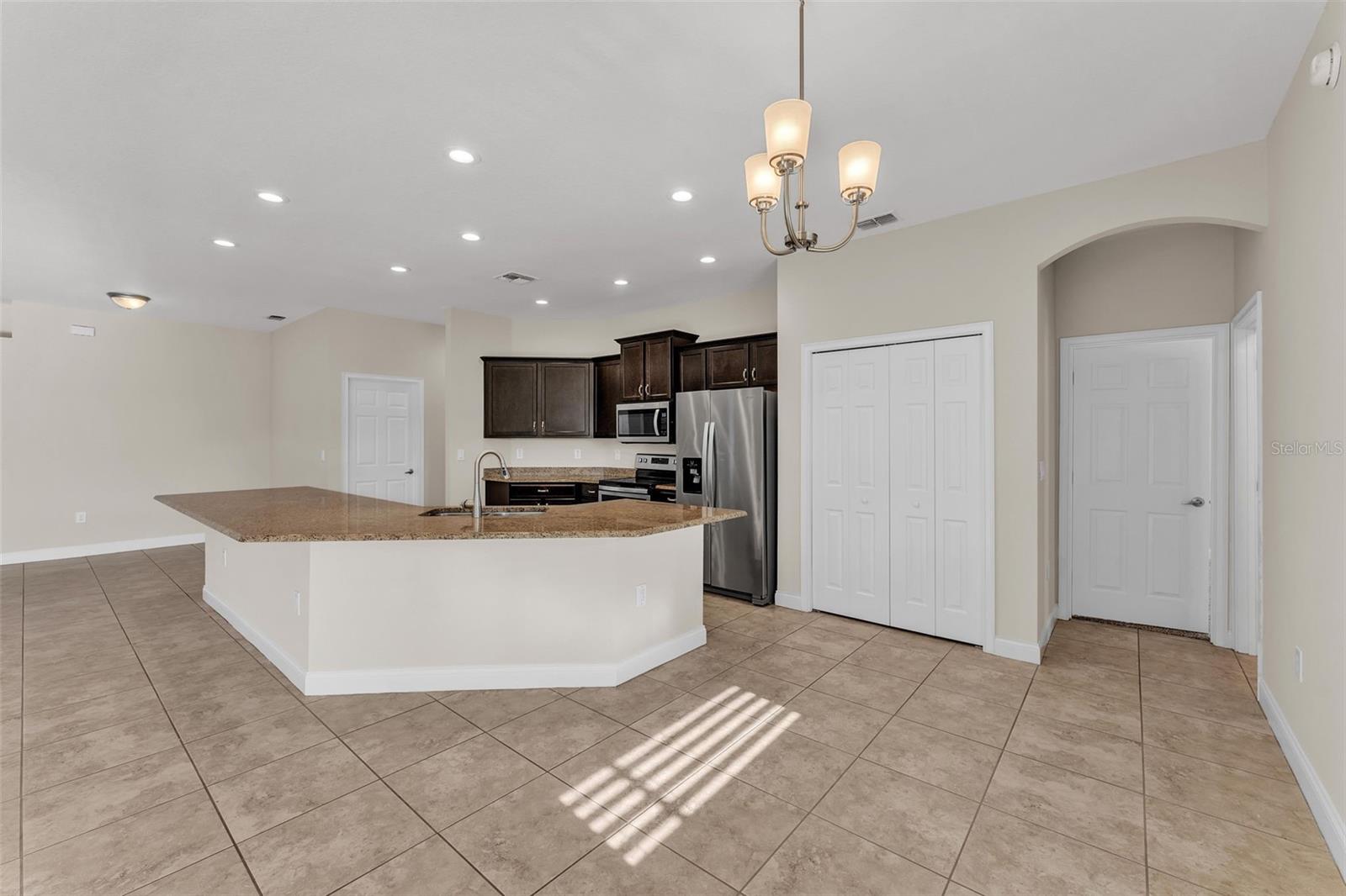 5946 VALENTINO WAY, LAKELAND, FL, 33812