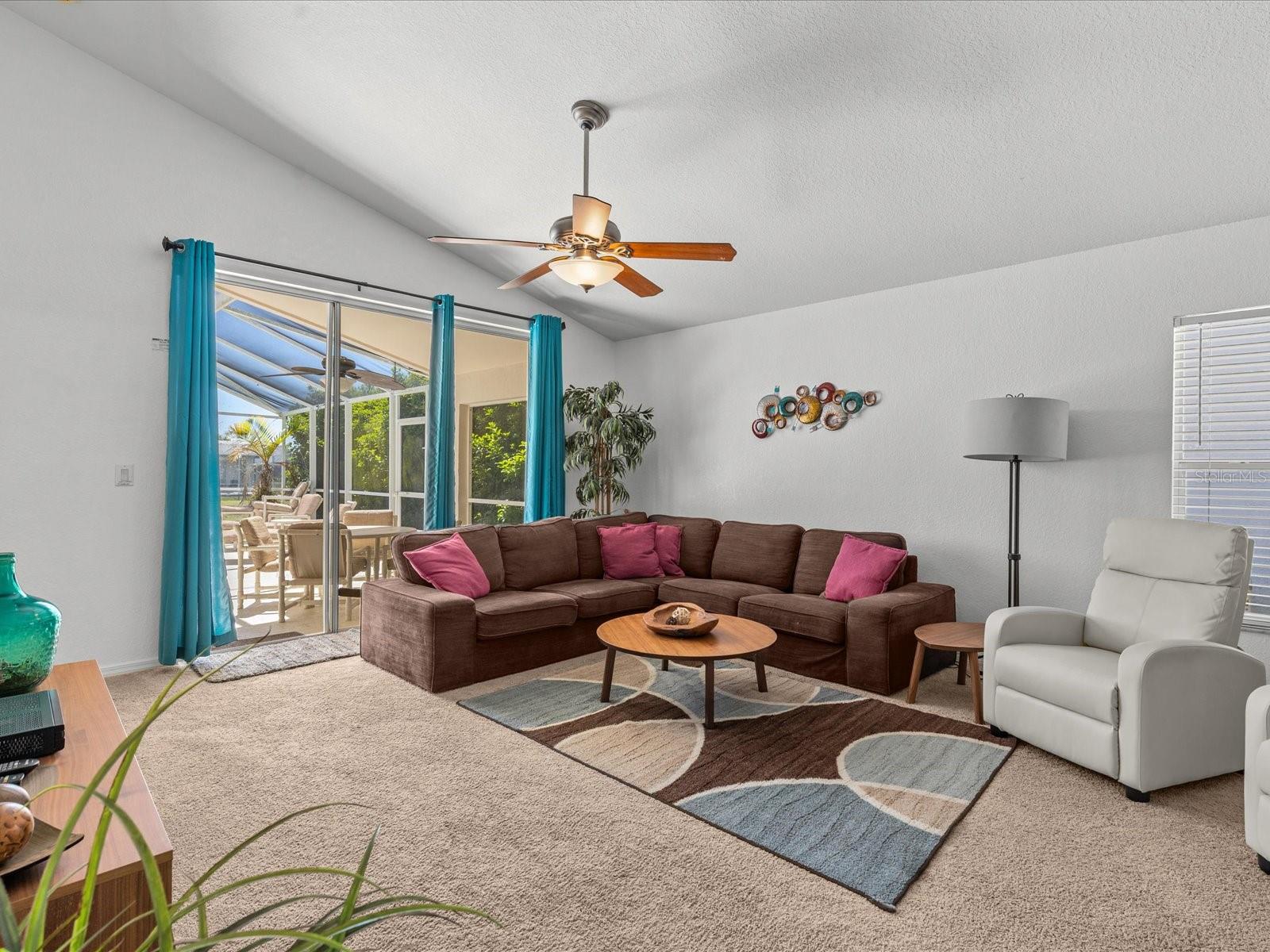 136 TROON CIR, DAVENPORT, FL, 33897