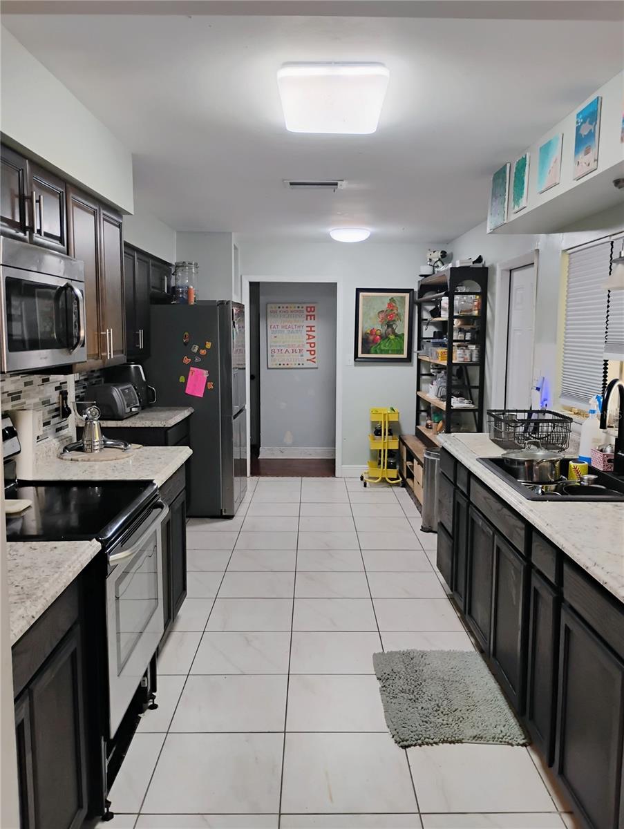 4734 VALLEY HILL CT, LAKELAND, FL, 33813