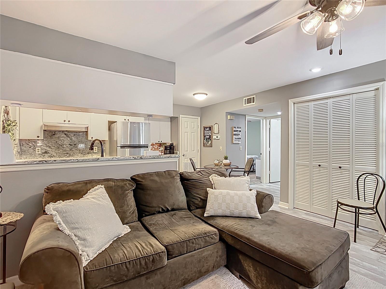 949 SE MAYO DR #105, CRYSTAL RIVER, FL, 34429