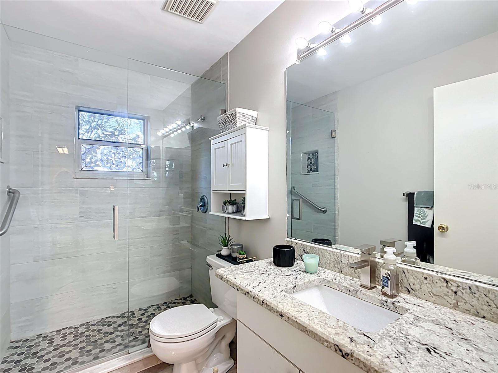 949 SE MAYO DR #105, CRYSTAL RIVER, FL, 34429