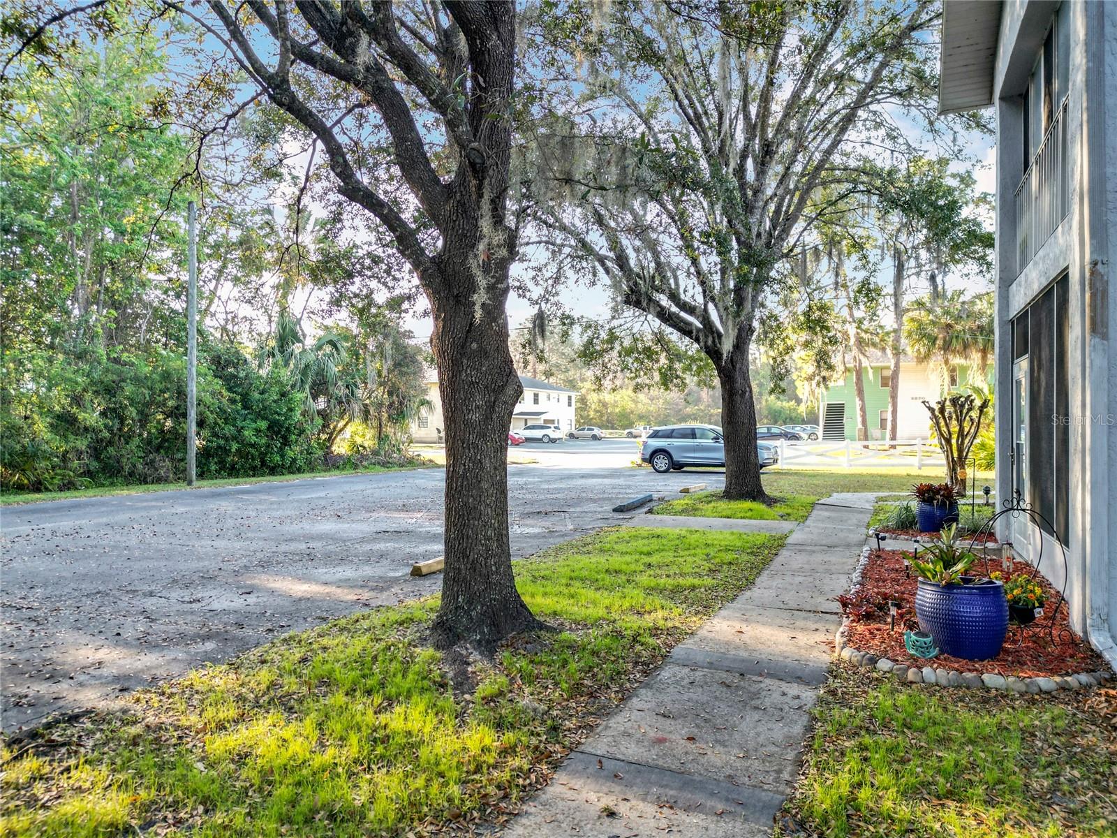 949 SE MAYO DR #105, CRYSTAL RIVER, FL, 34429