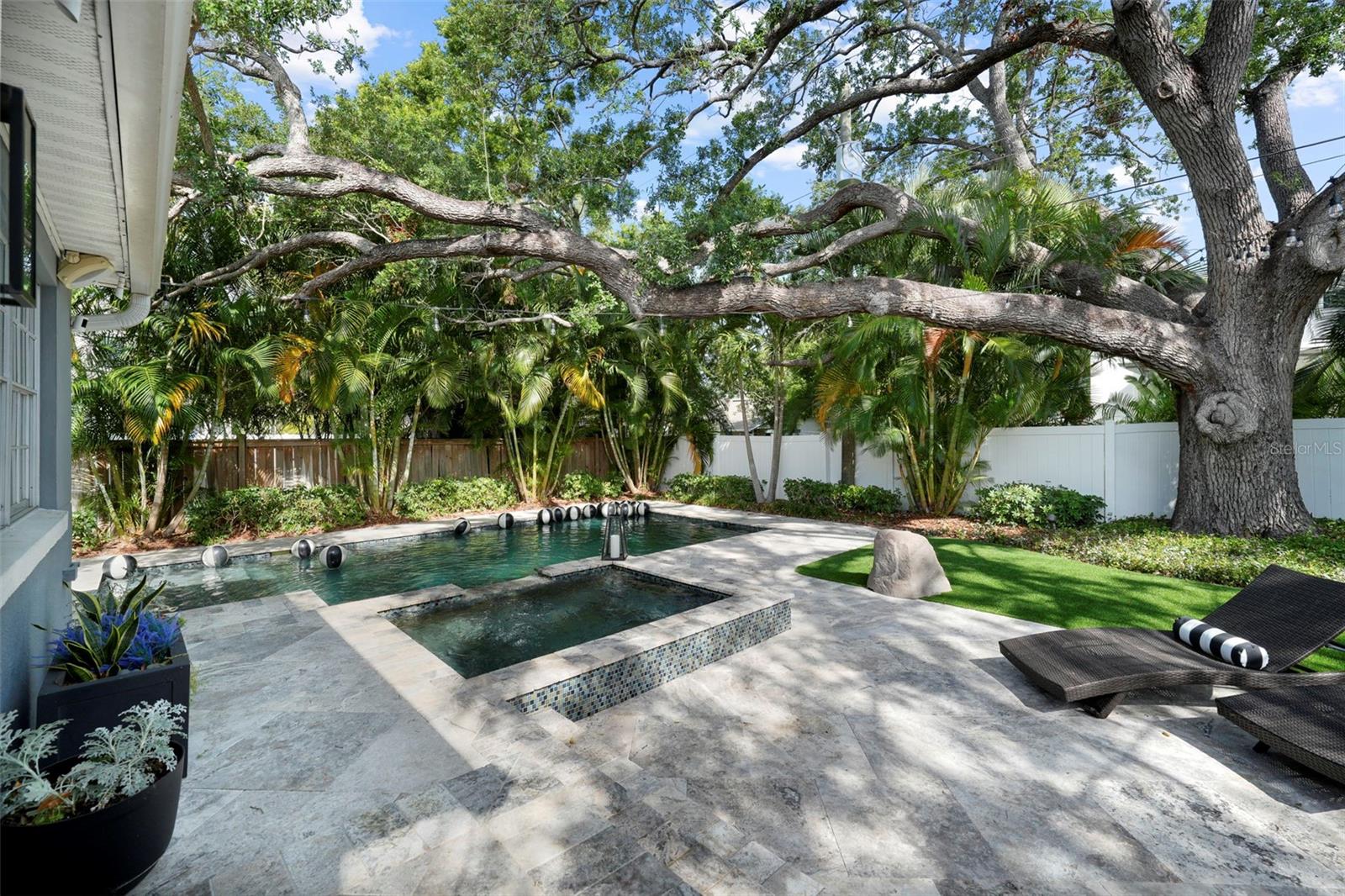 3505 W KENSINGTON AVE, TAMPA, FL, 33629