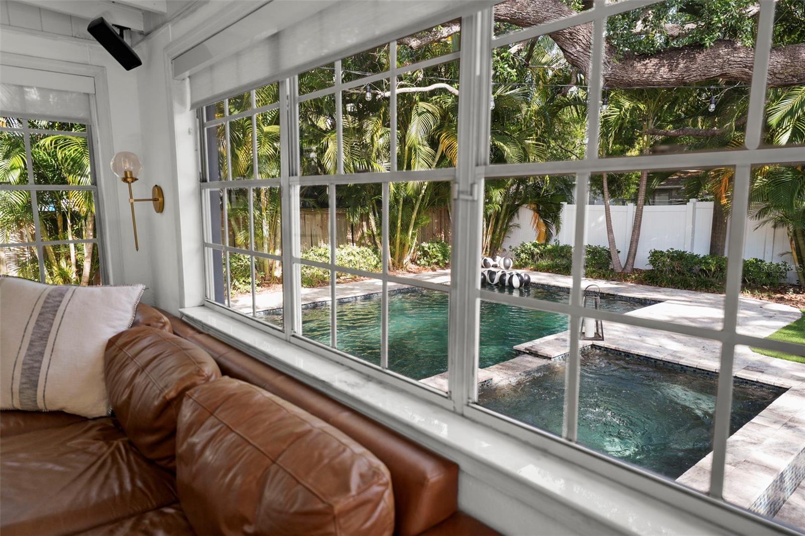 3505 W KENSINGTON AVE, TAMPA, FL, 33629
